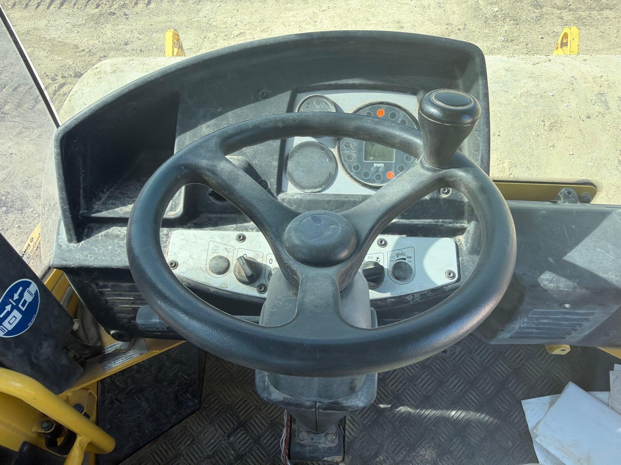 2014 Bomag BW211 SERIES