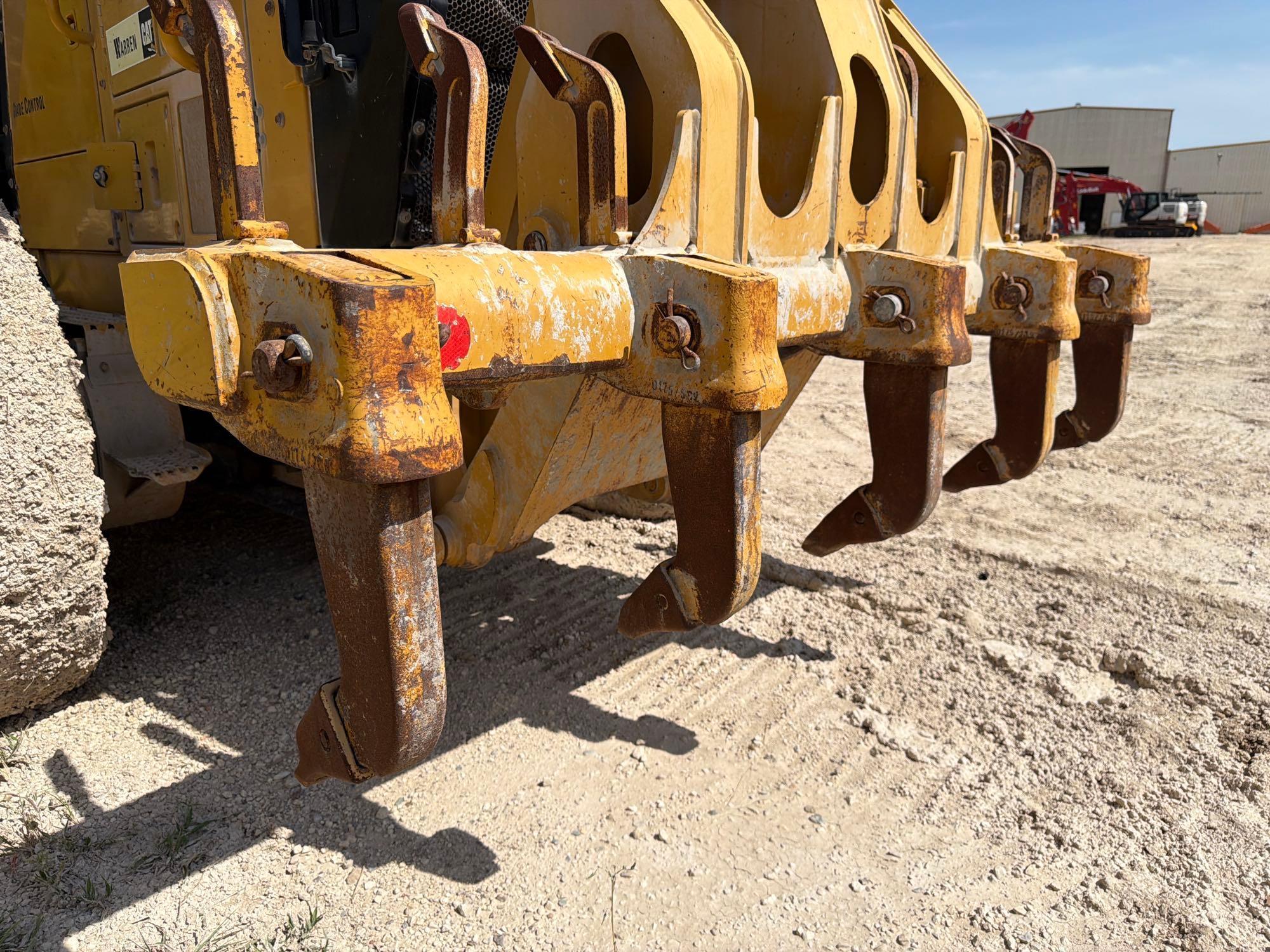 2014 Caterpillar 140M