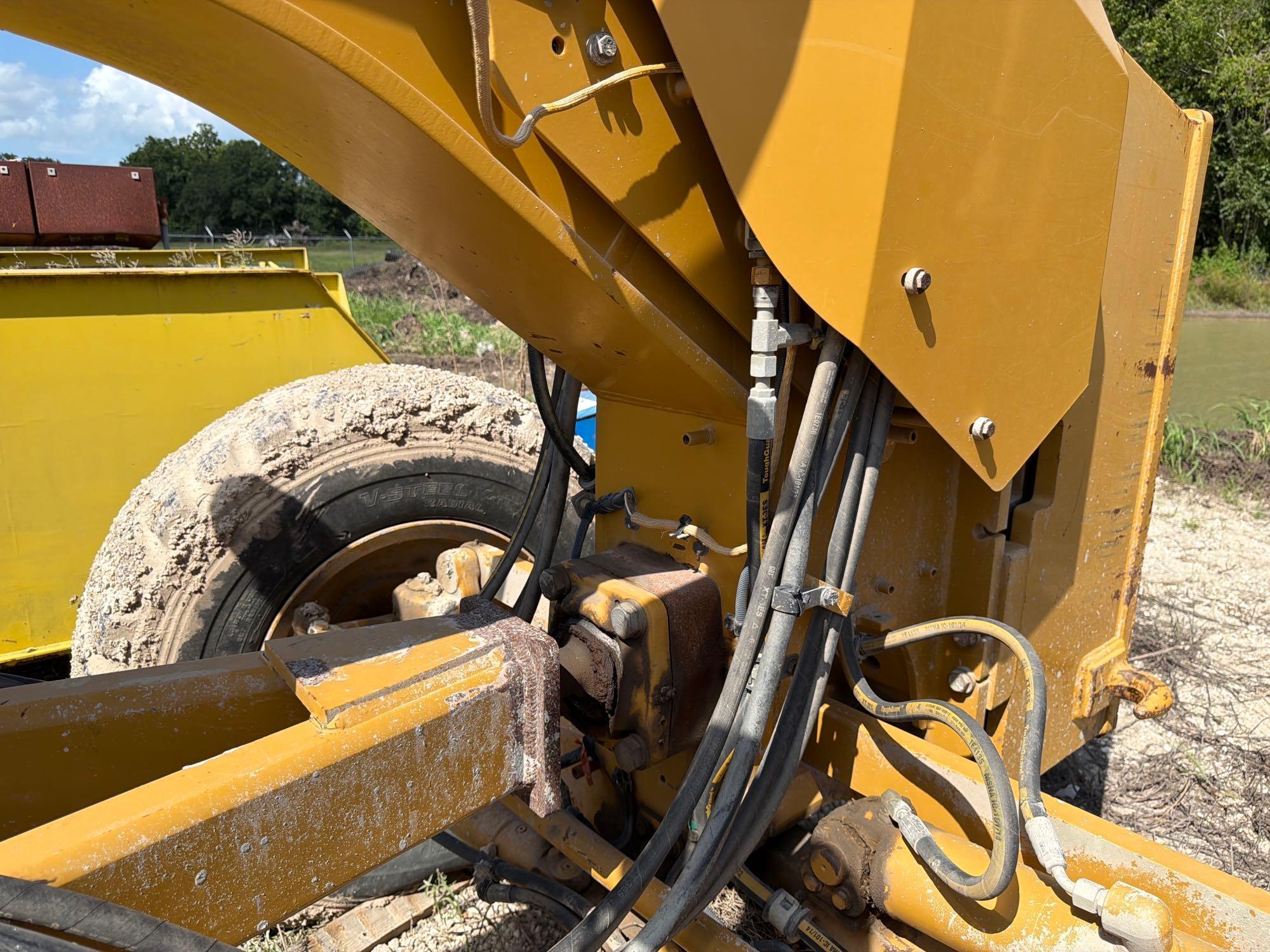2014 Caterpillar 140M