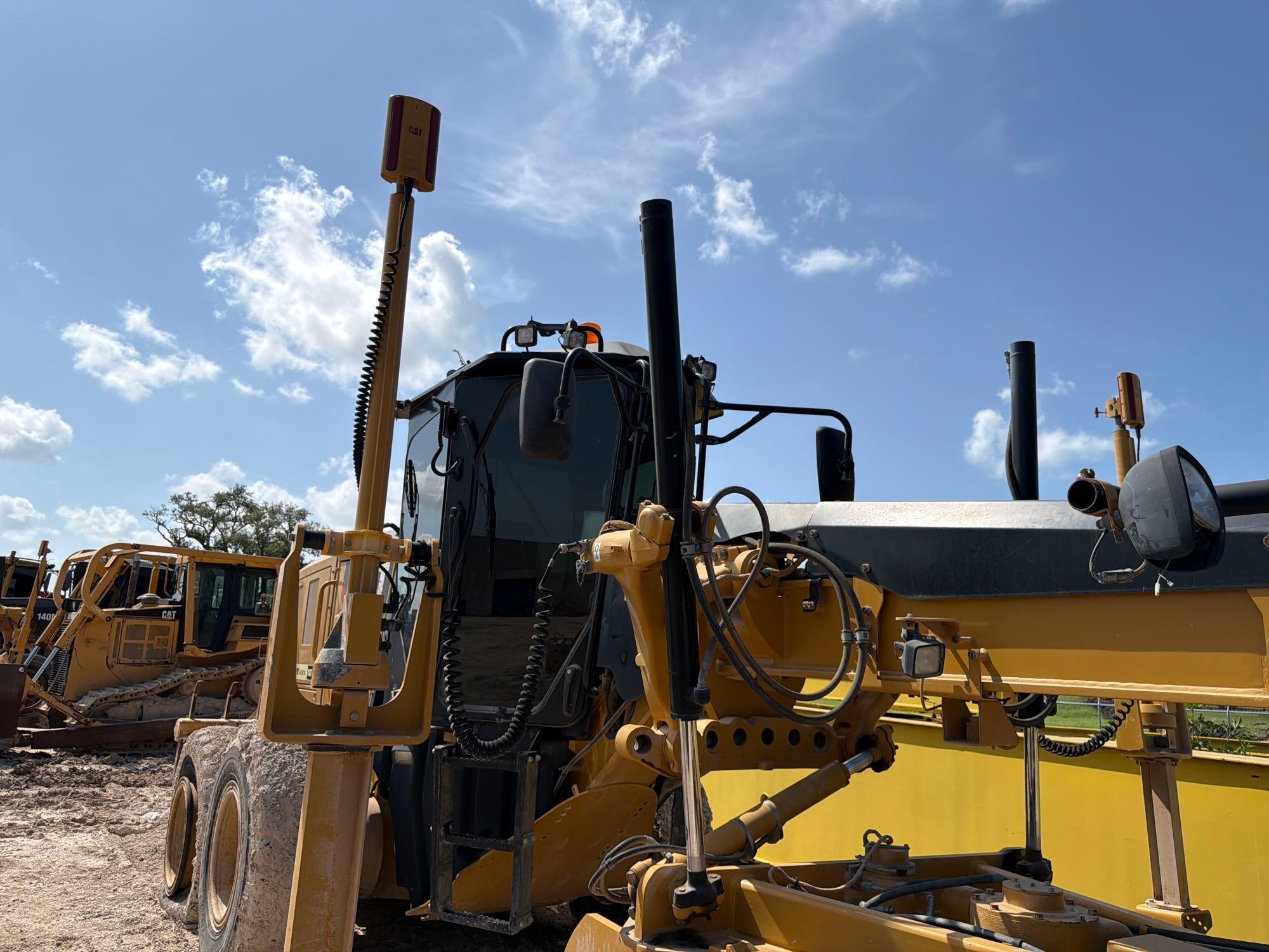 2014 Caterpillar 140M