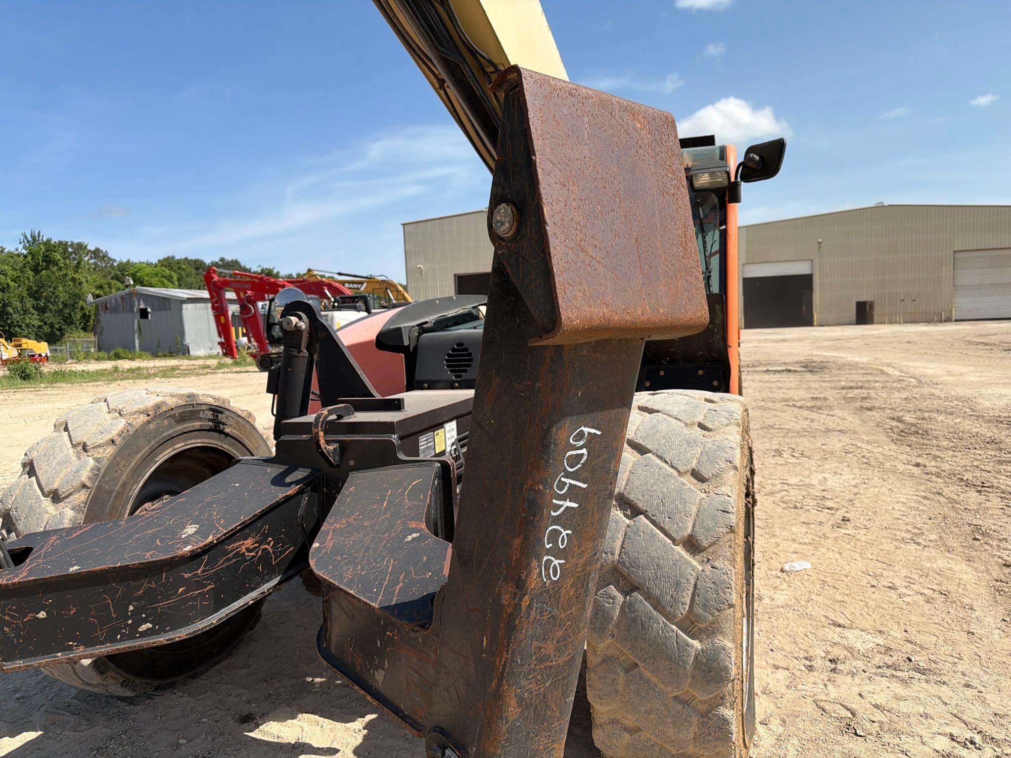 2014 JLG G12-55A