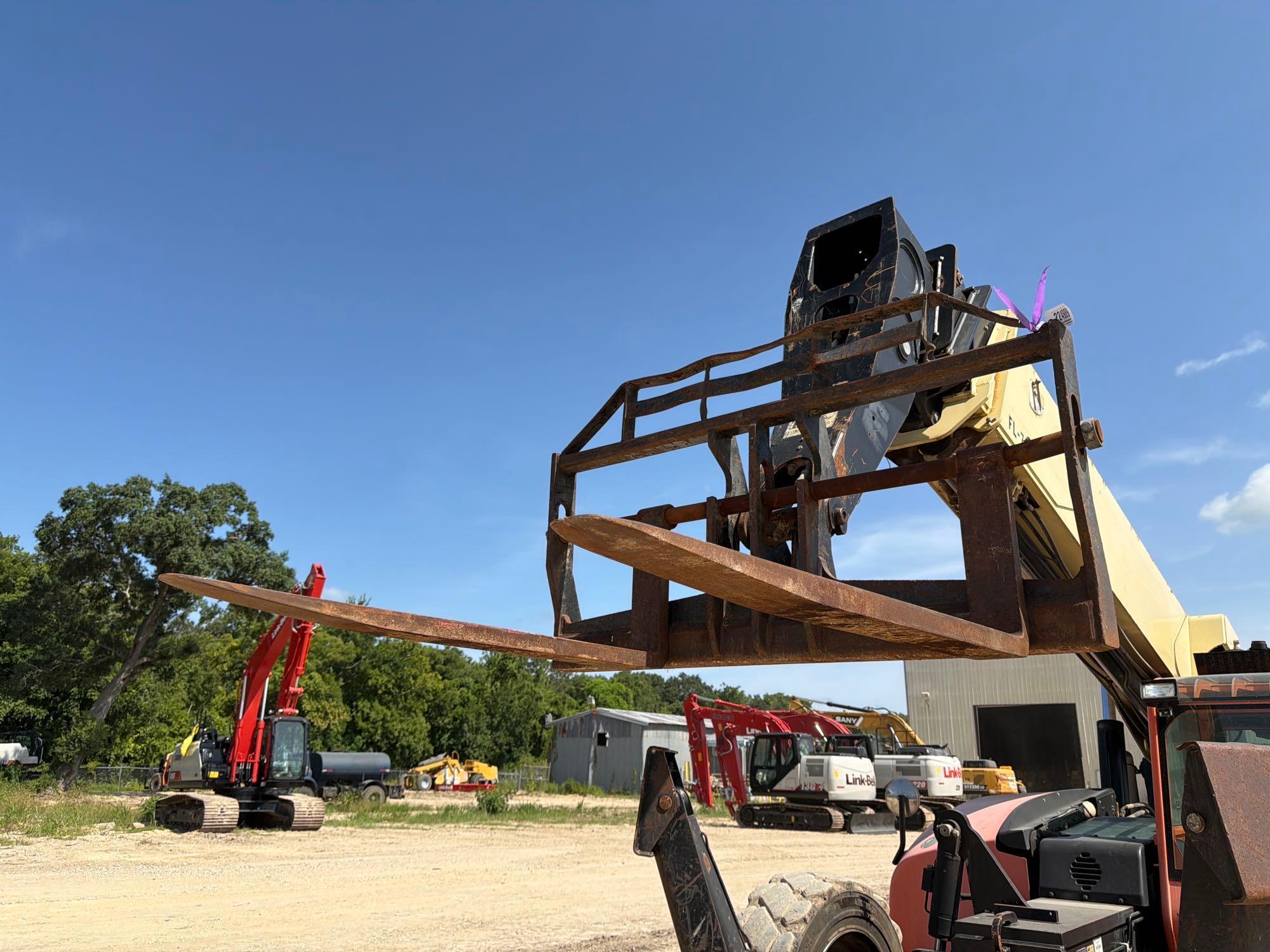 2014 JLG G12-55A