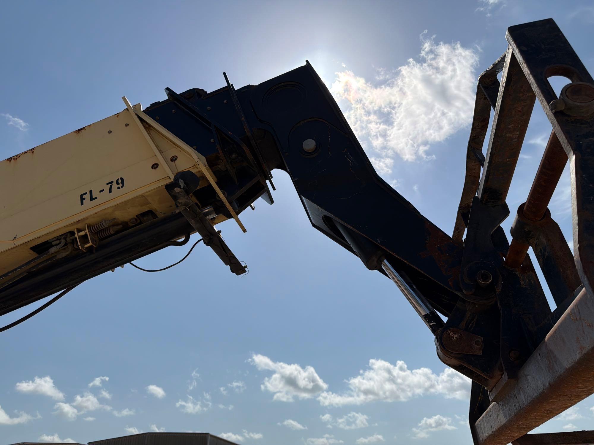 2014 JLG G12-55A