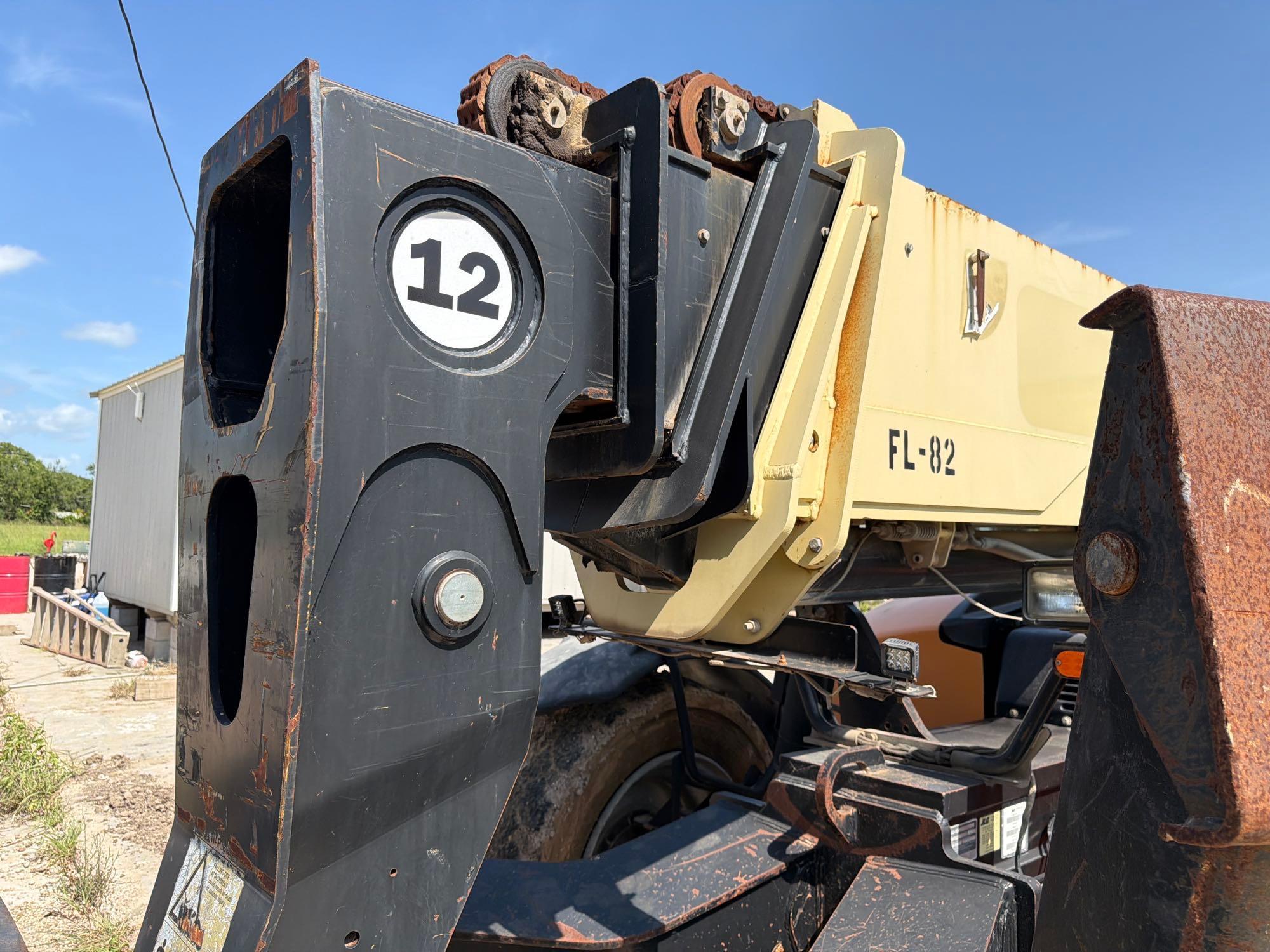 2014 JLG G12-55A