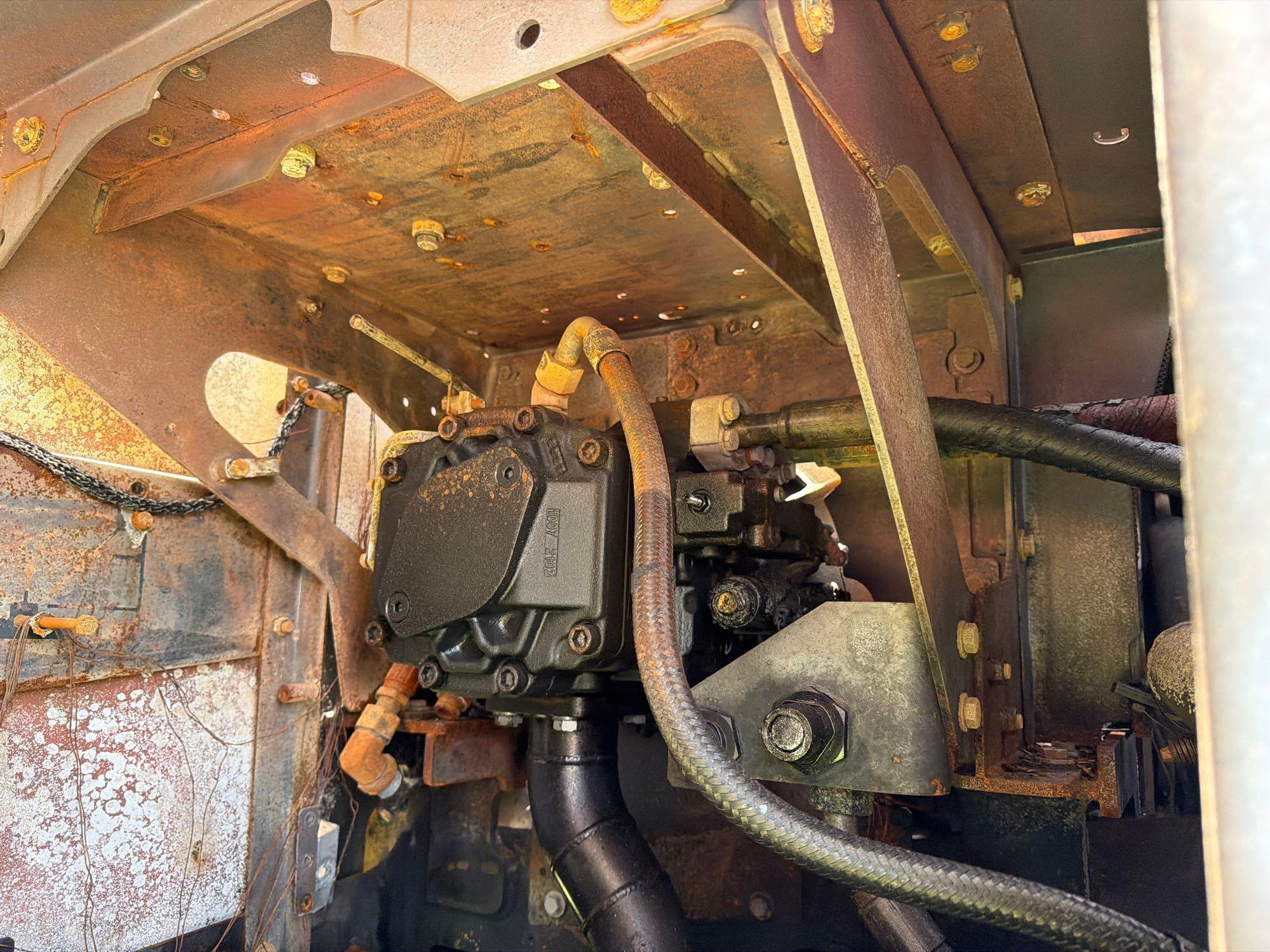 2022 Caterpillar 320