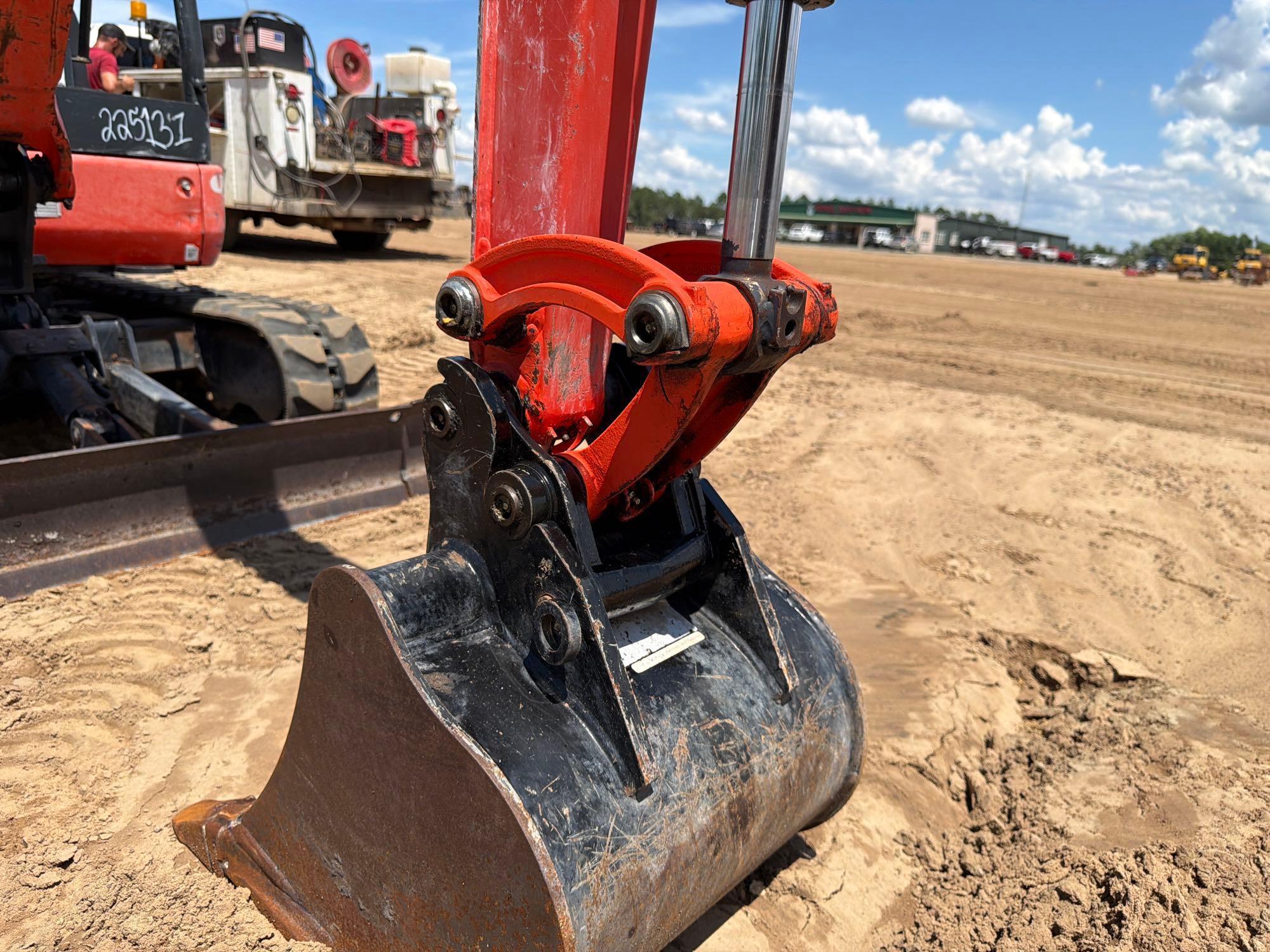 Kubota KX018-4