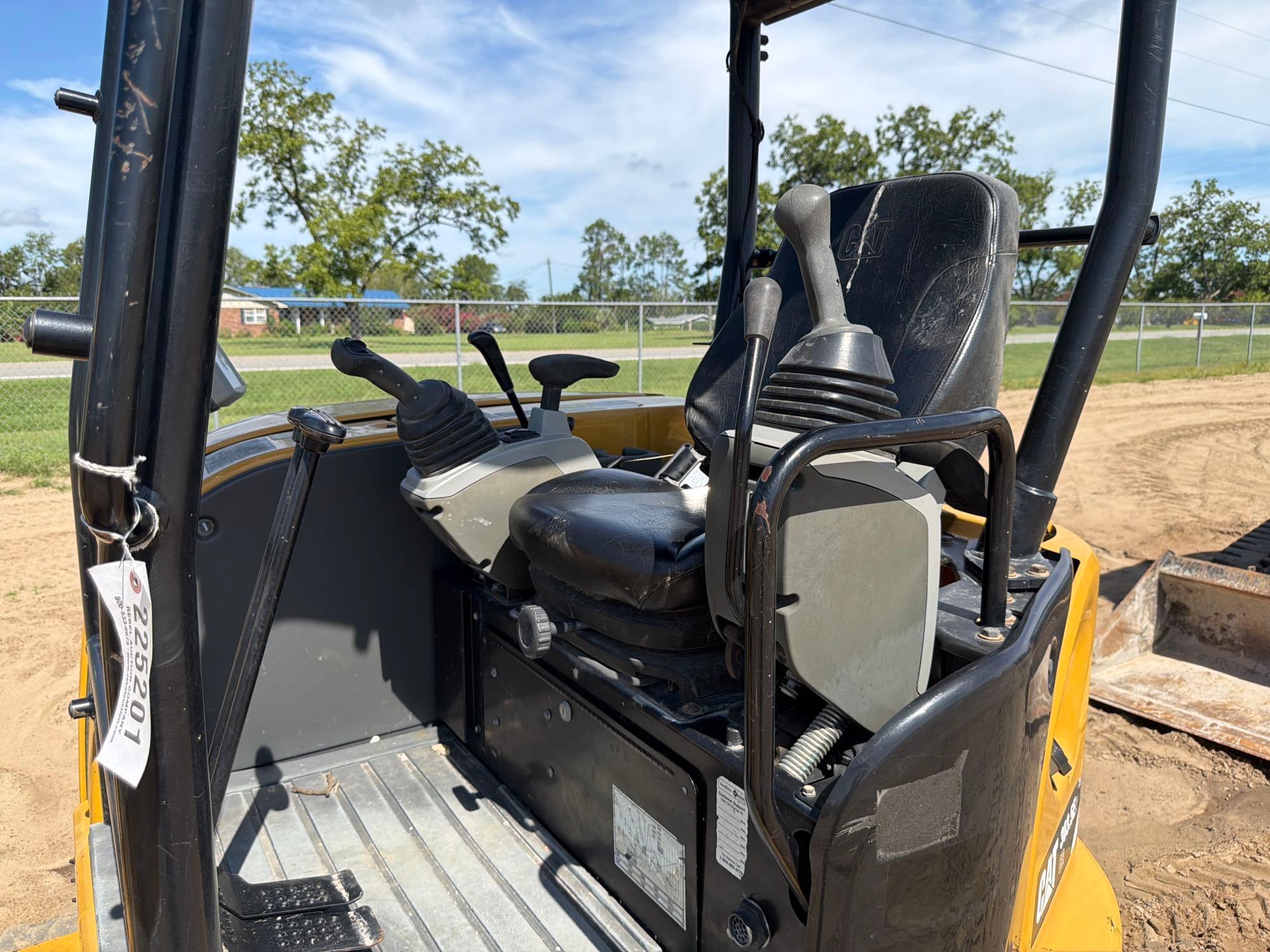 2019 Caterpillar 303.5E2CR