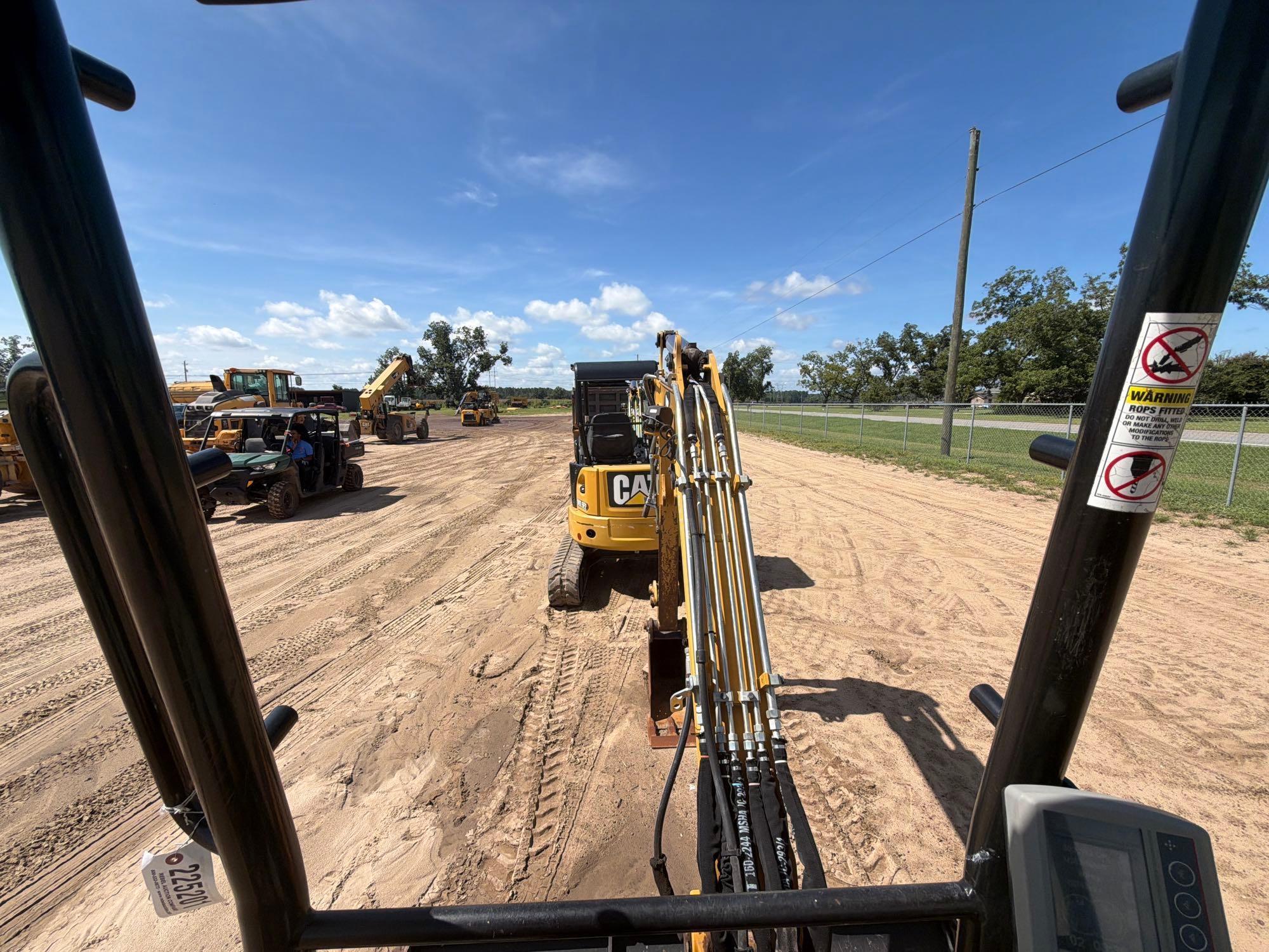 2019 Caterpillar 303.5E2CR