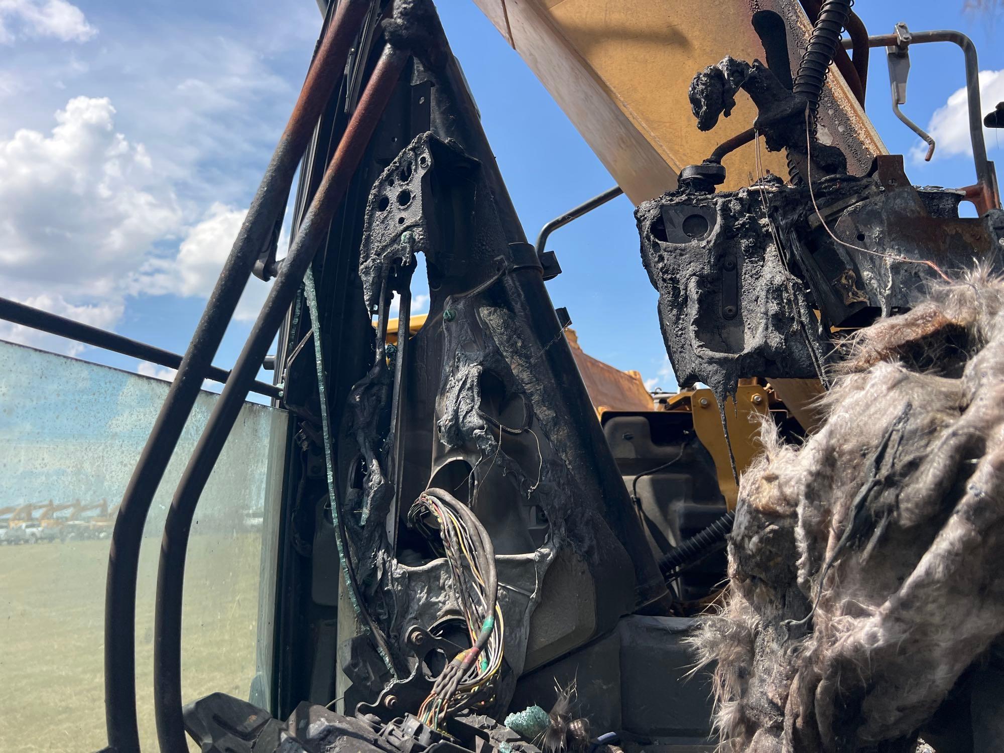 2023 Caterpillar 315