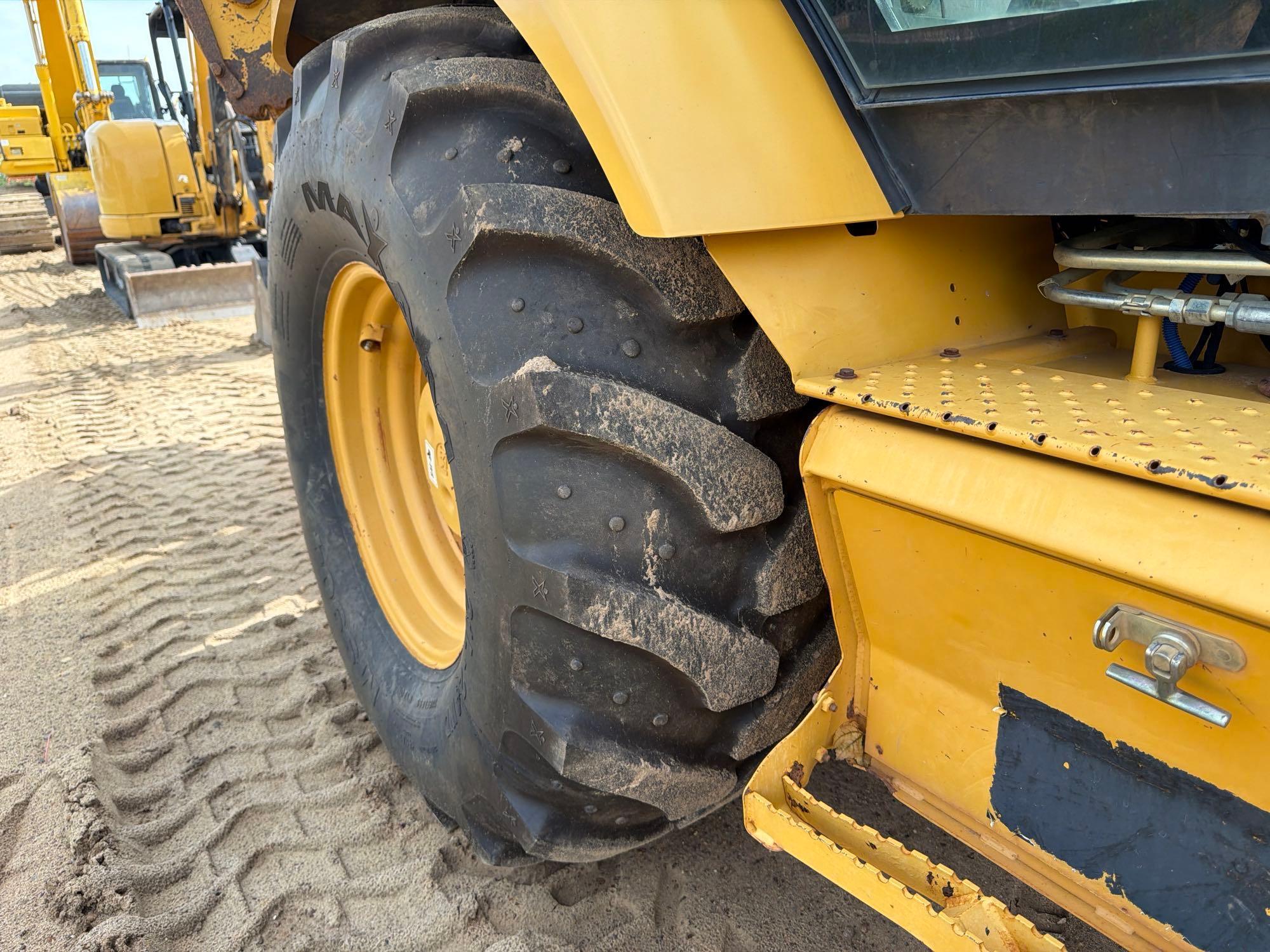 2011 Caterpillar 420E