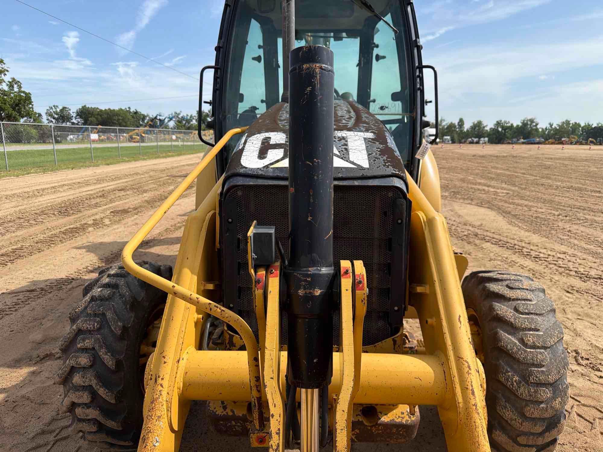 2011 Caterpillar 420E