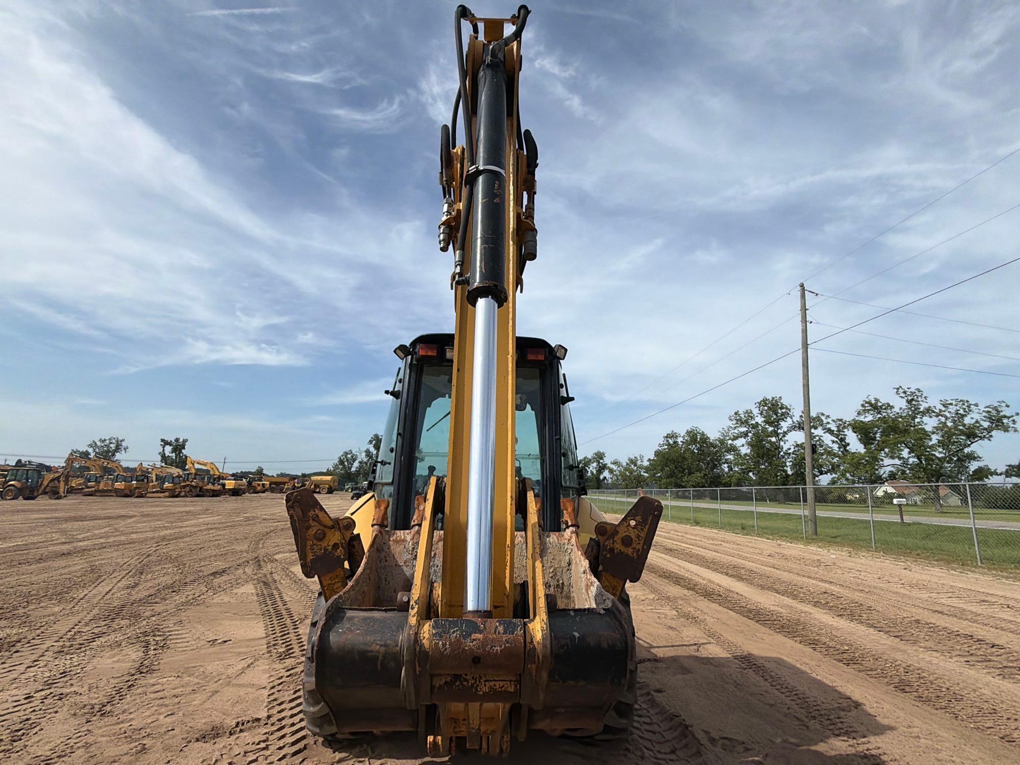 2011 Caterpillar 420E