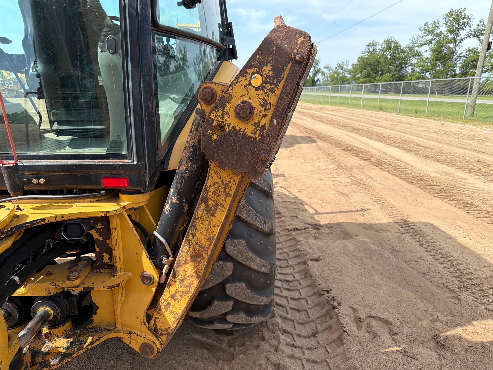 2011 Caterpillar 420E
