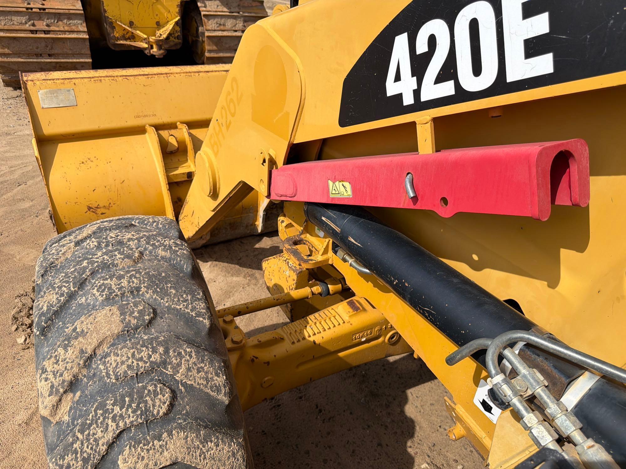 2011 Caterpillar 420E