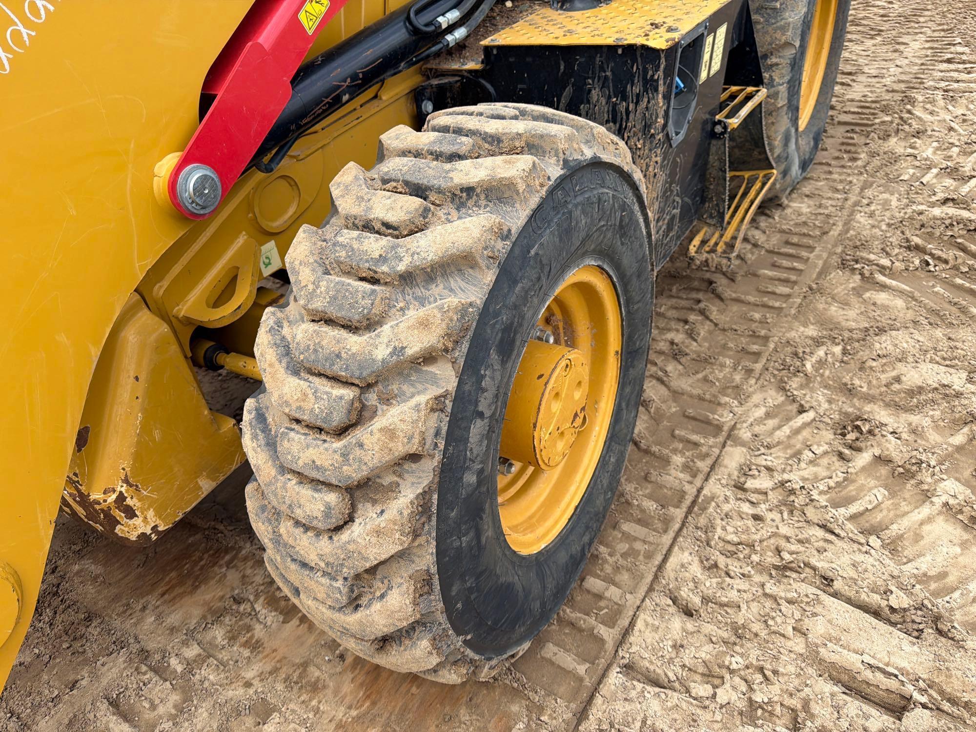 2022 Caterpillar 416