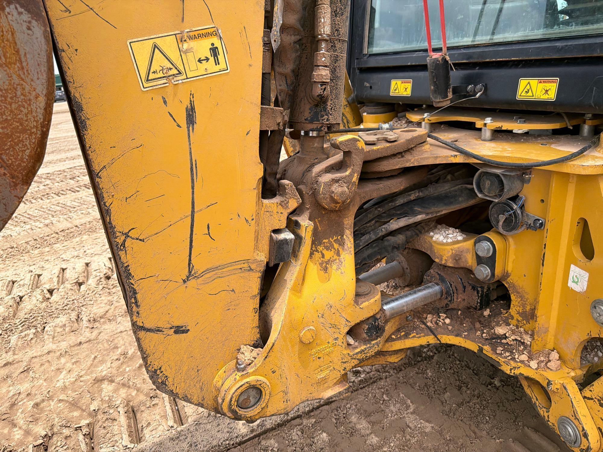 2022 Caterpillar 416