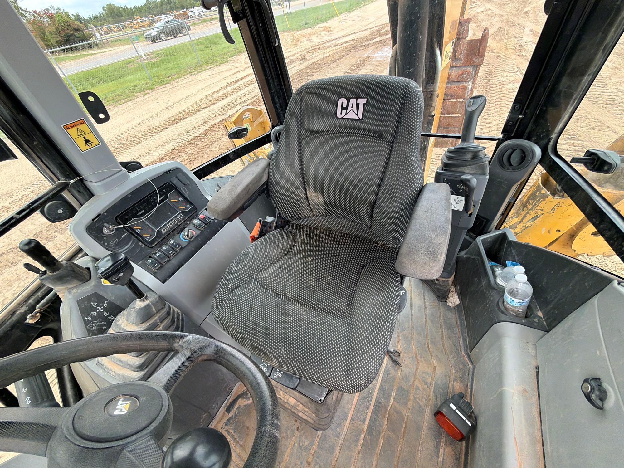 2022 Caterpillar 416