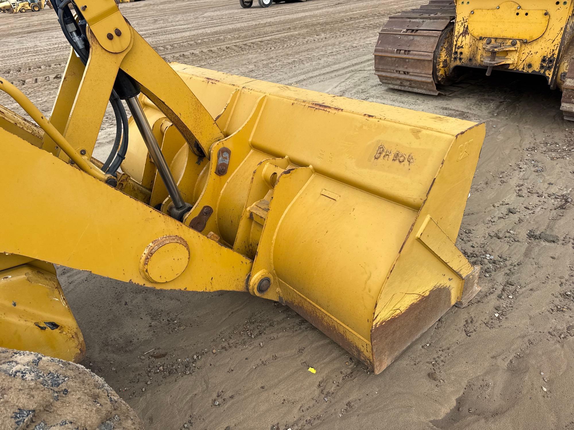 2019 Caterpillar 416F2