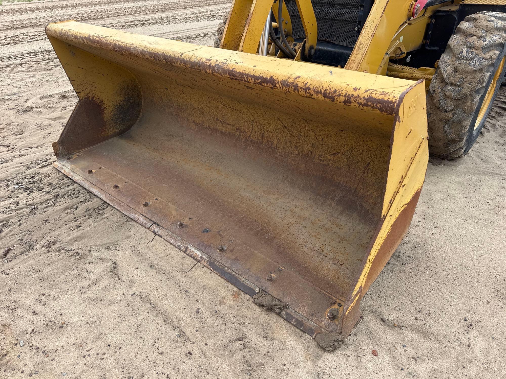 2019 Caterpillar 416F2