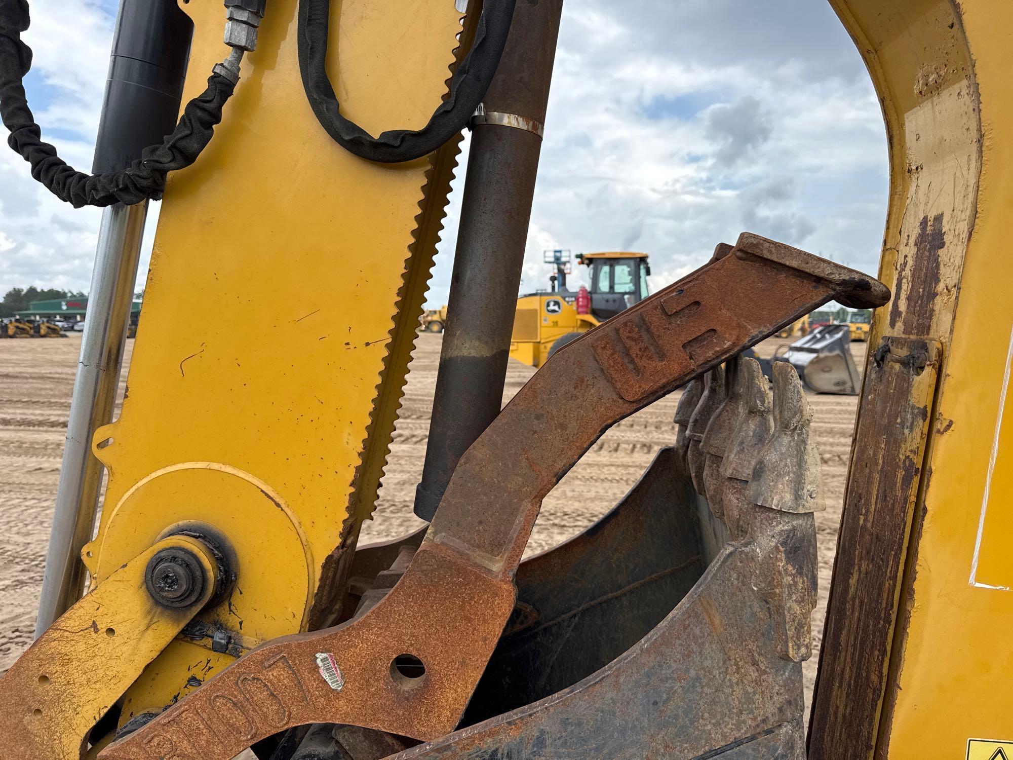 2019 Caterpillar 416F2
