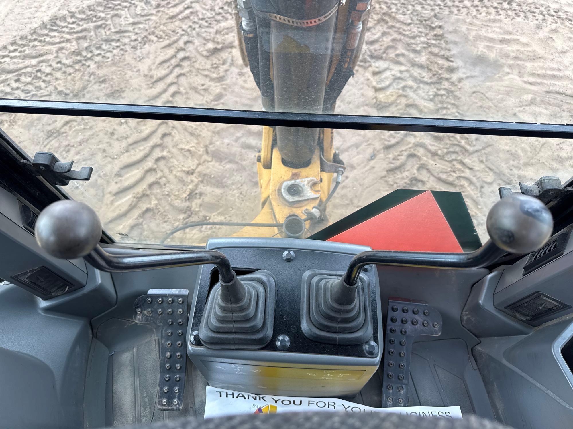 2019 Caterpillar 416F2