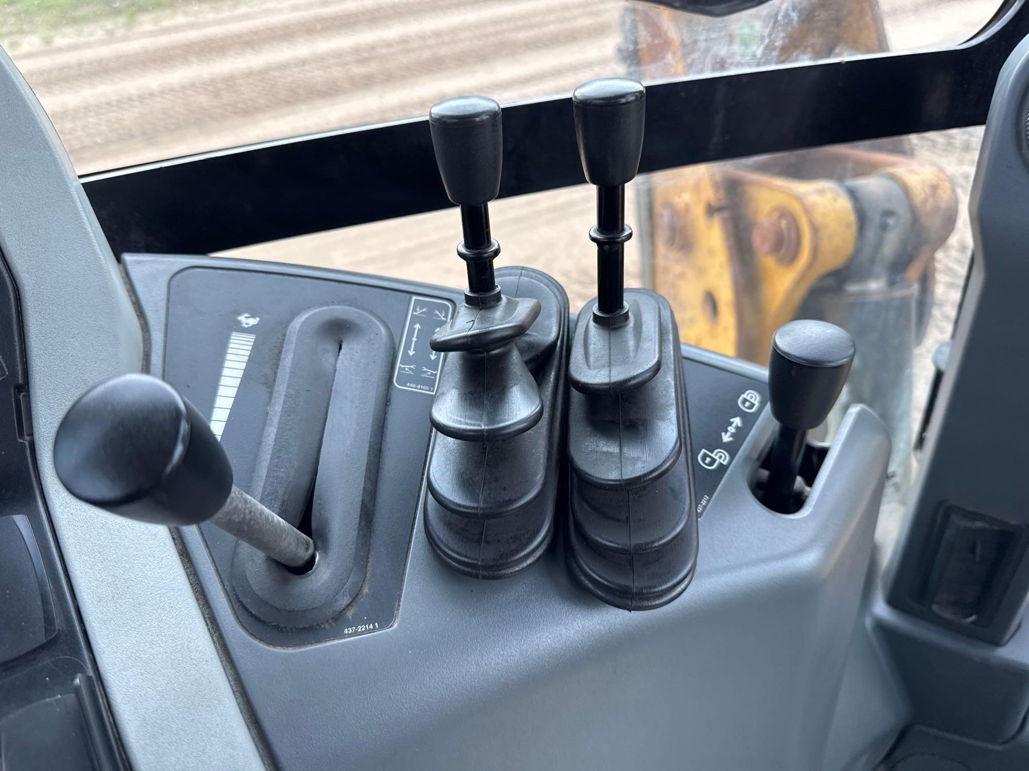 2019 Caterpillar 416F2