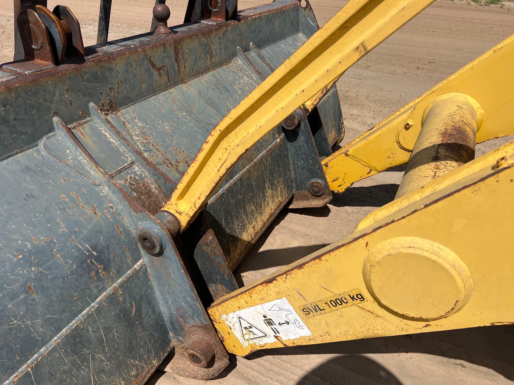2007 Komatsu WB146-5