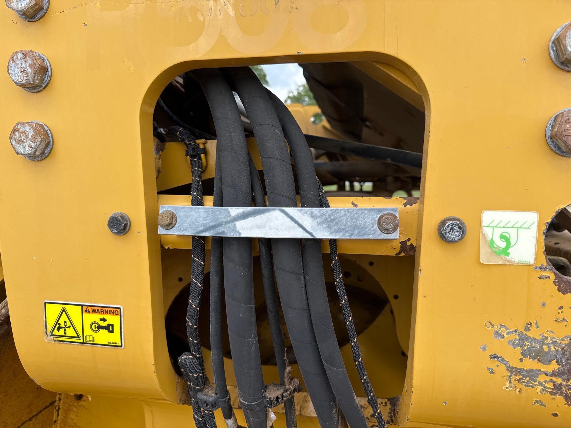 2015 Caterpillar CB54B