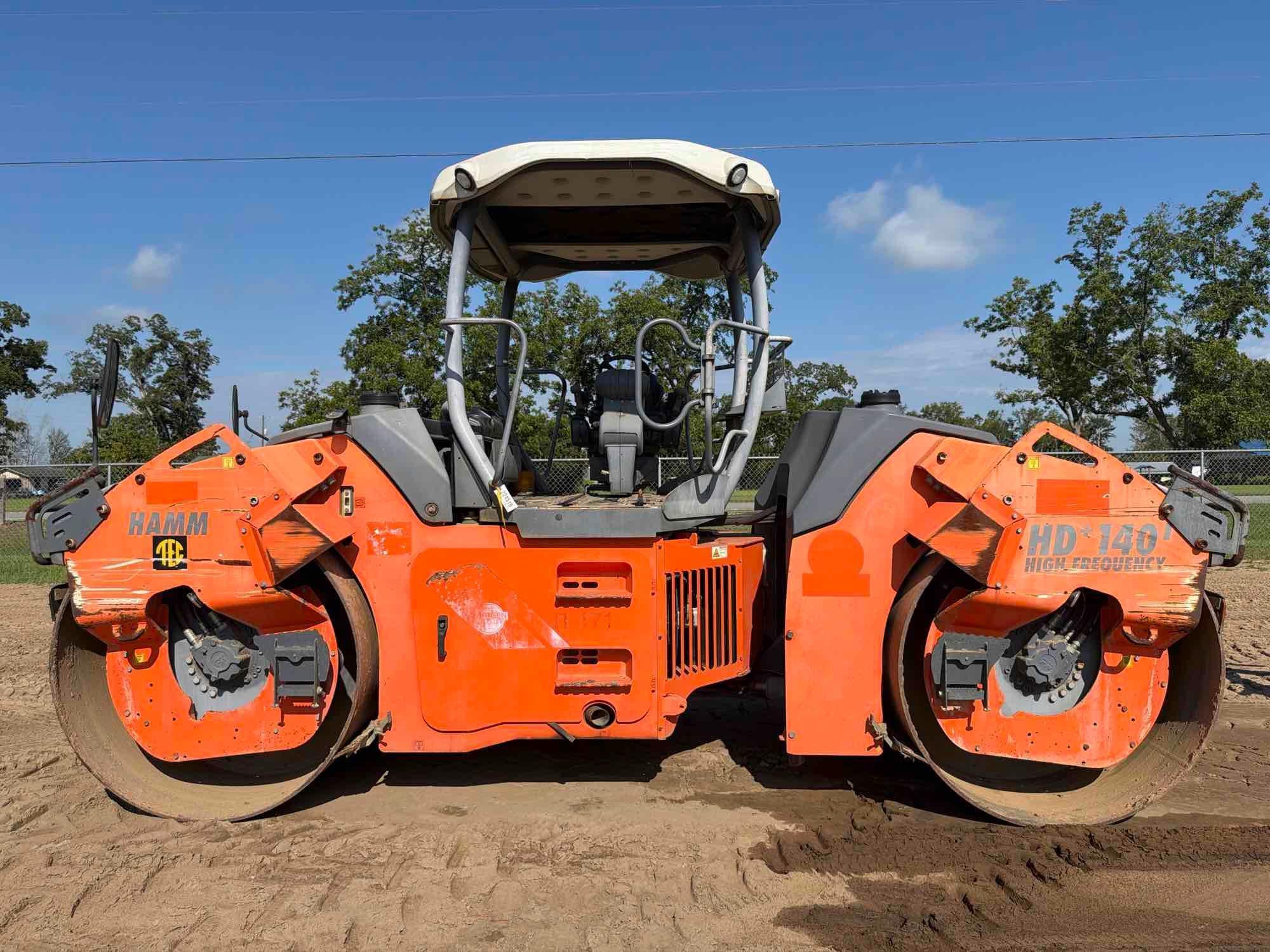 2015 Hamm HD+140VV