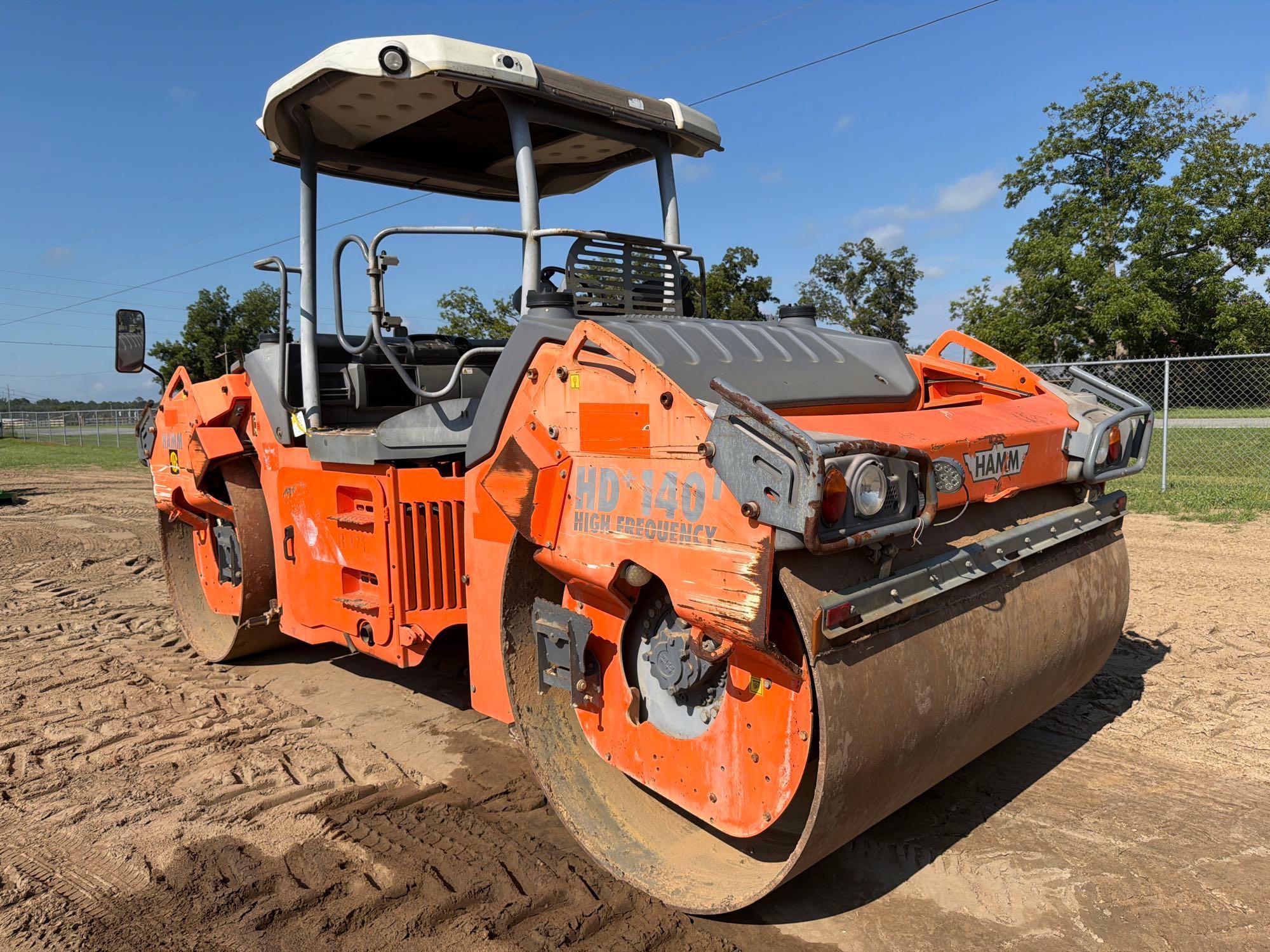 2015 Hamm HD+140VV