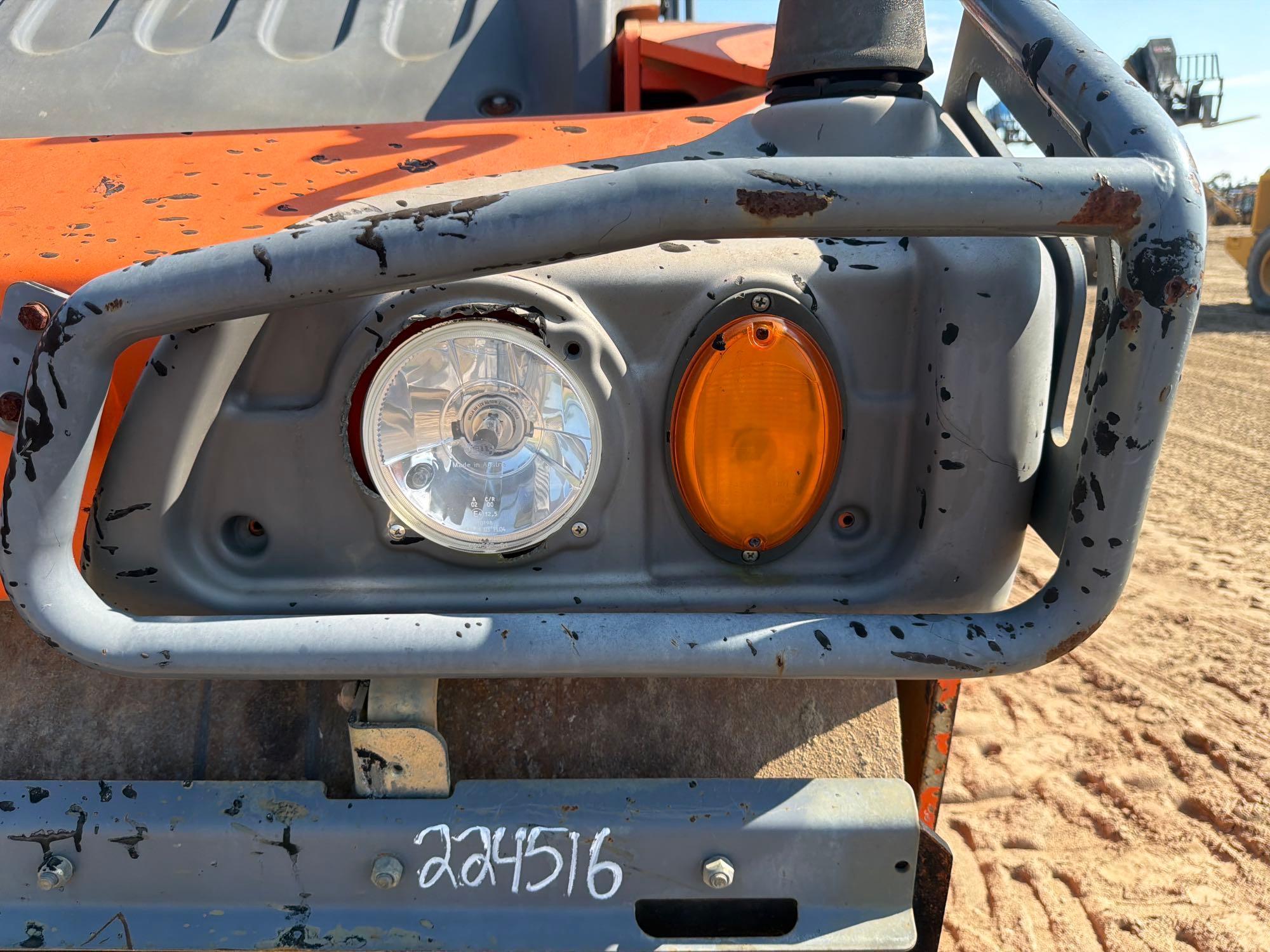 2015 Hamm HD+140VV