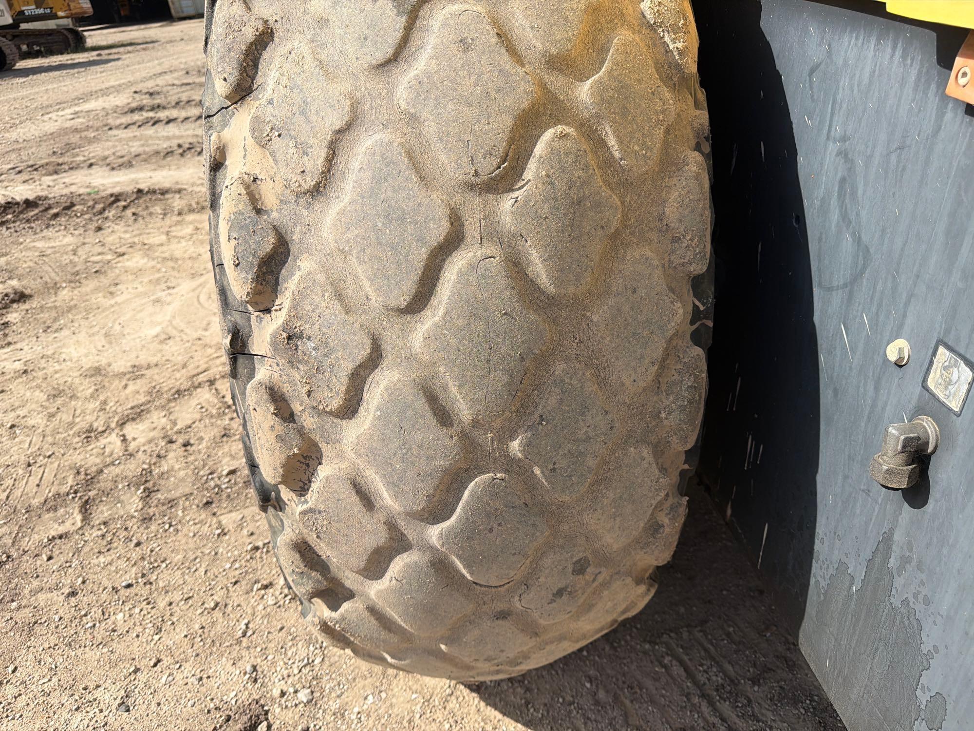 2014 Bomag BW211 SERIES