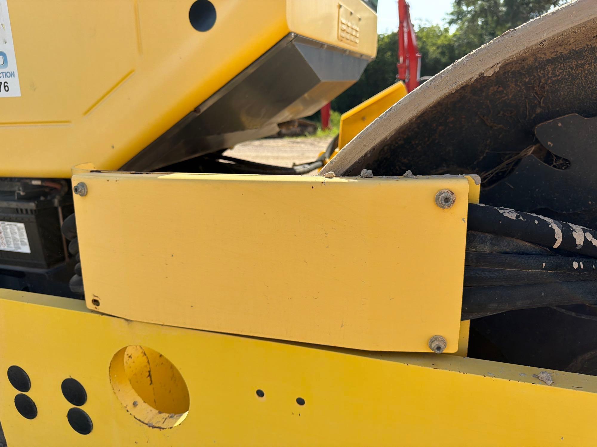 2014 Bomag BW211 SERIES