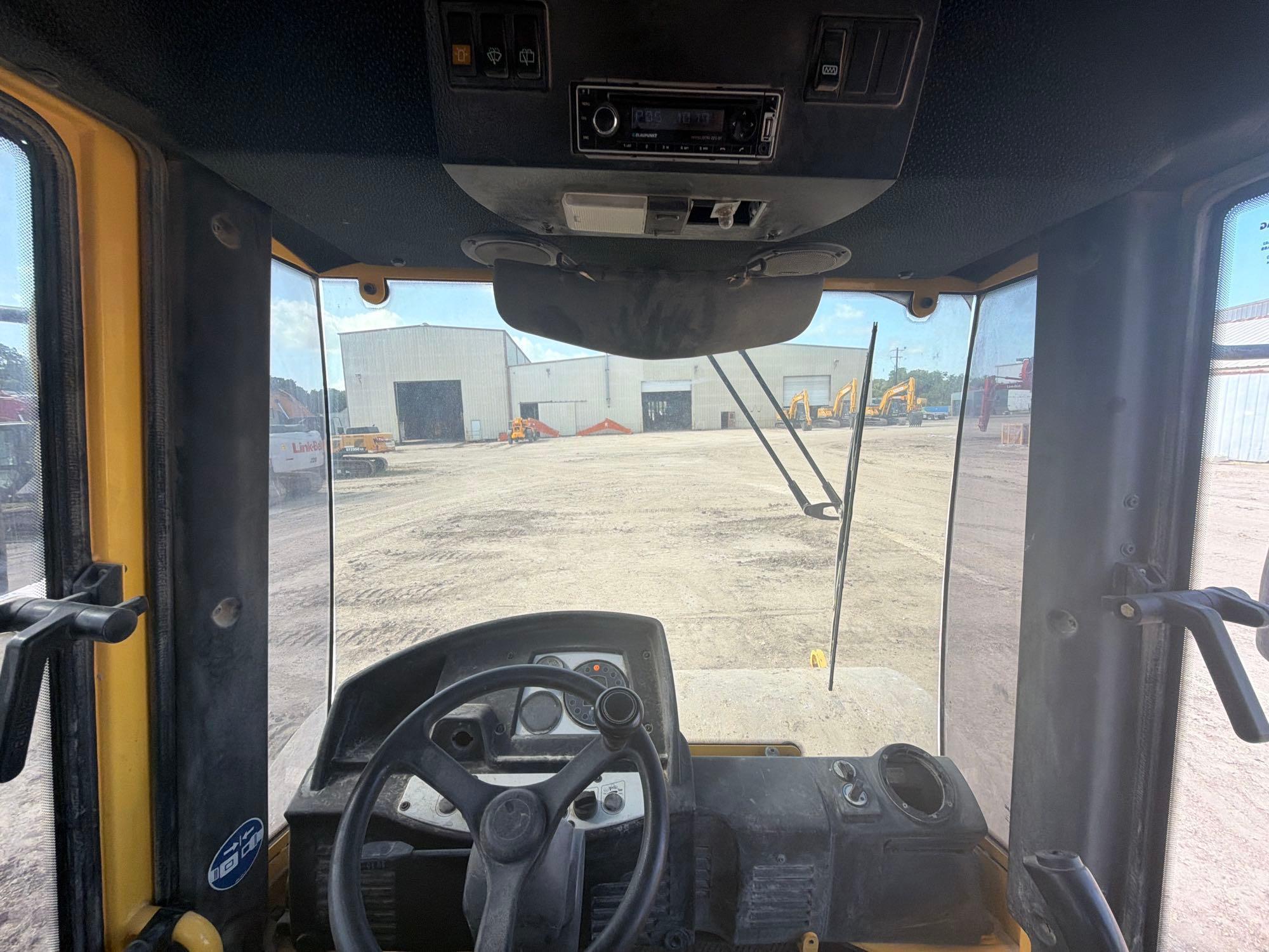 2014 Bomag BW211 SERIES