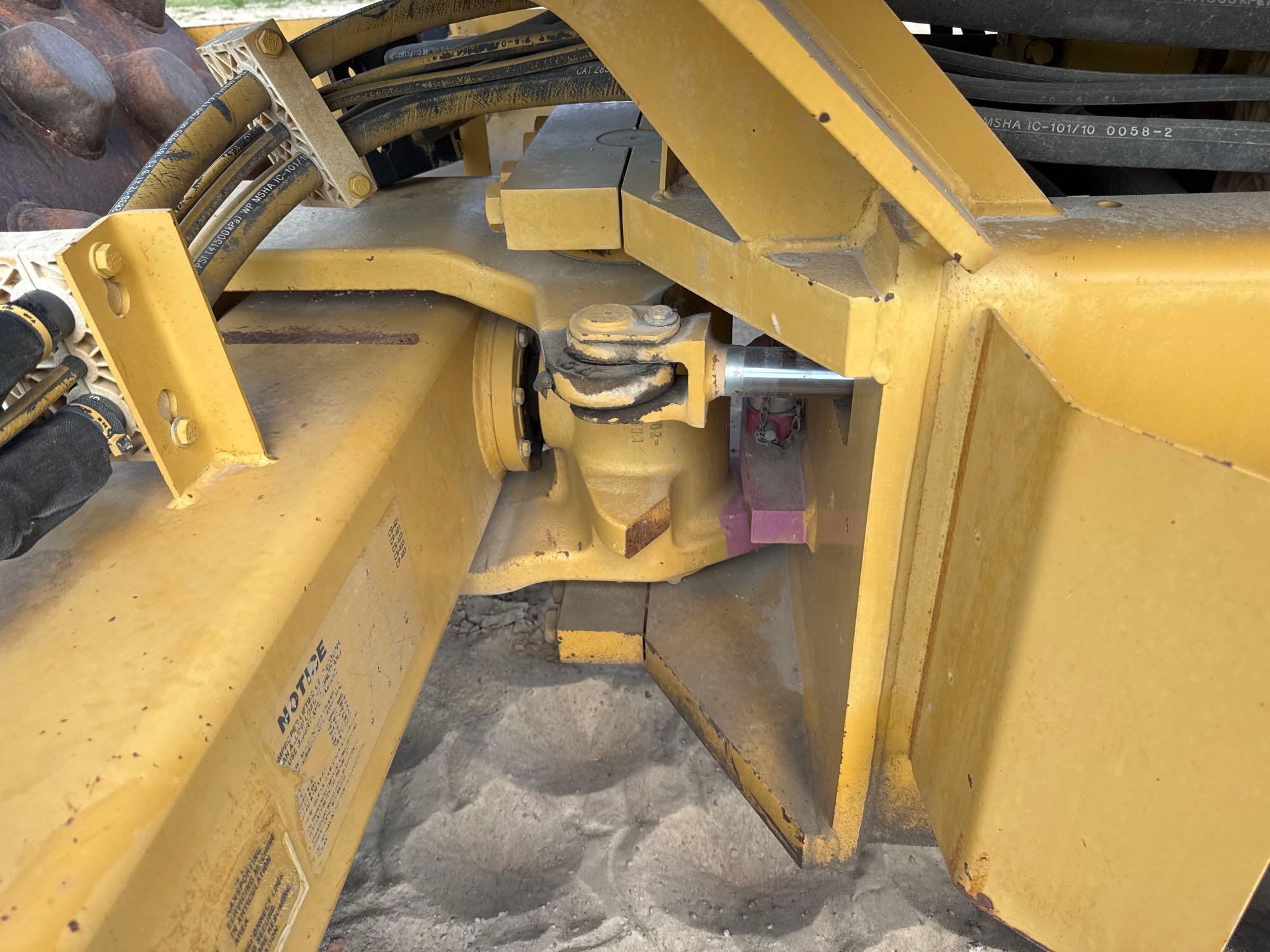 2003 Caterpillar CP-433E