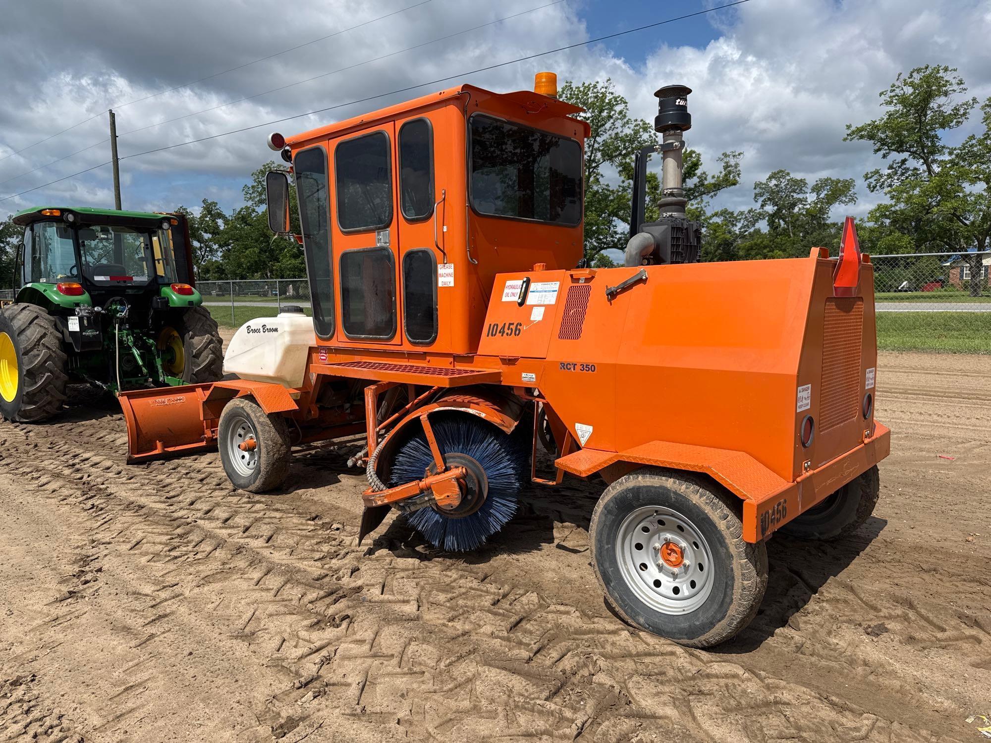 2022 Broce Broom RCT350