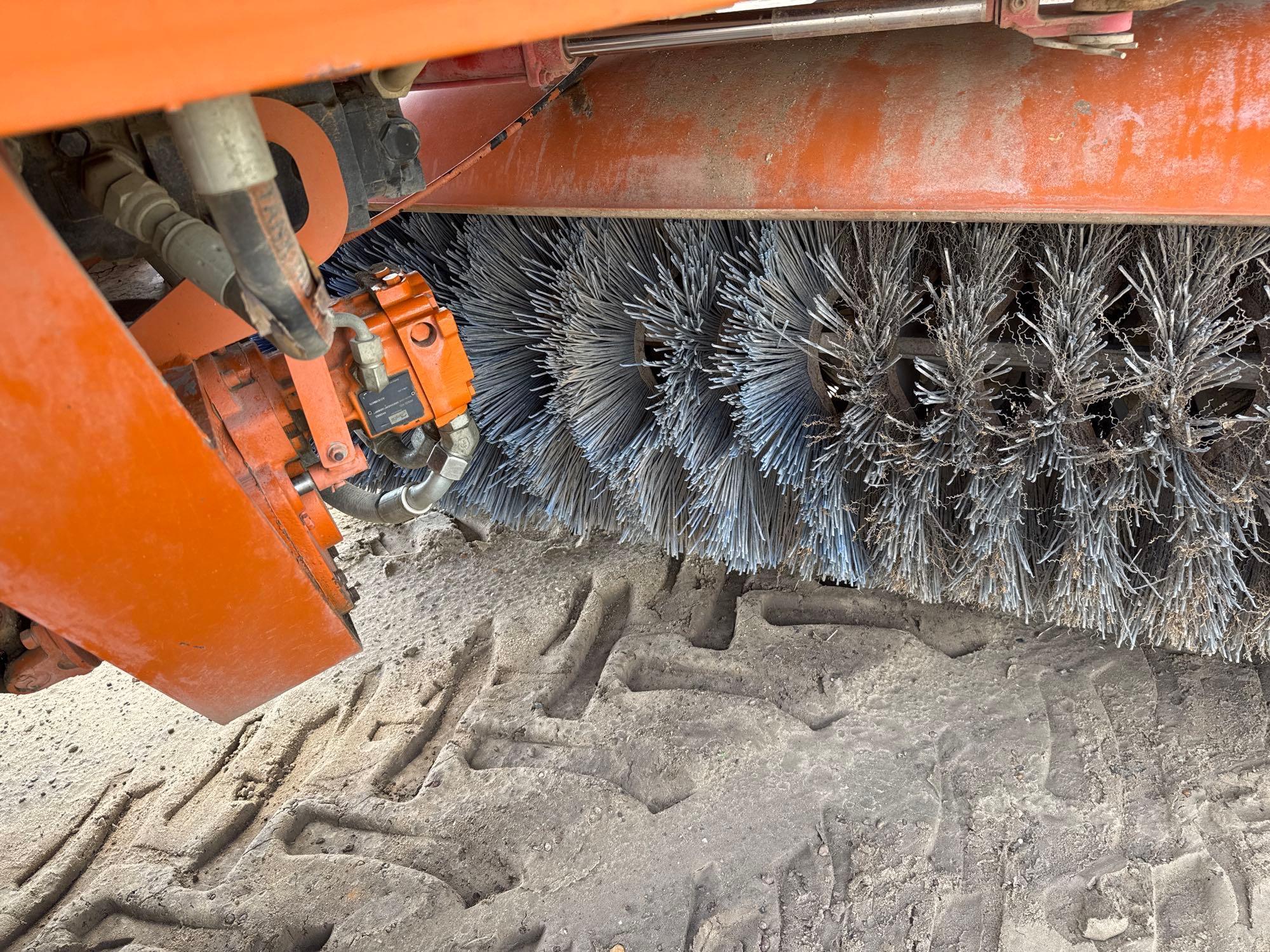 2022 Broce Broom RCT350