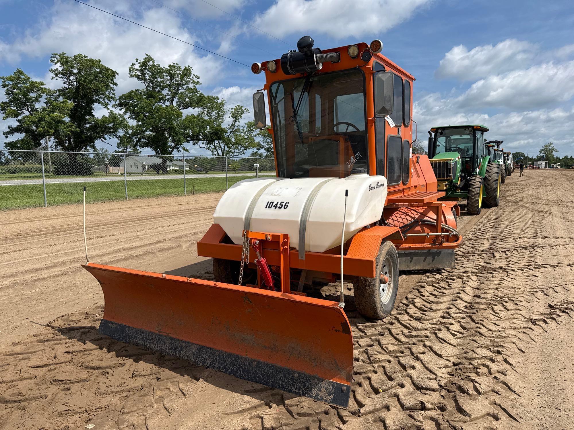 2022 Broce Broom RCT350