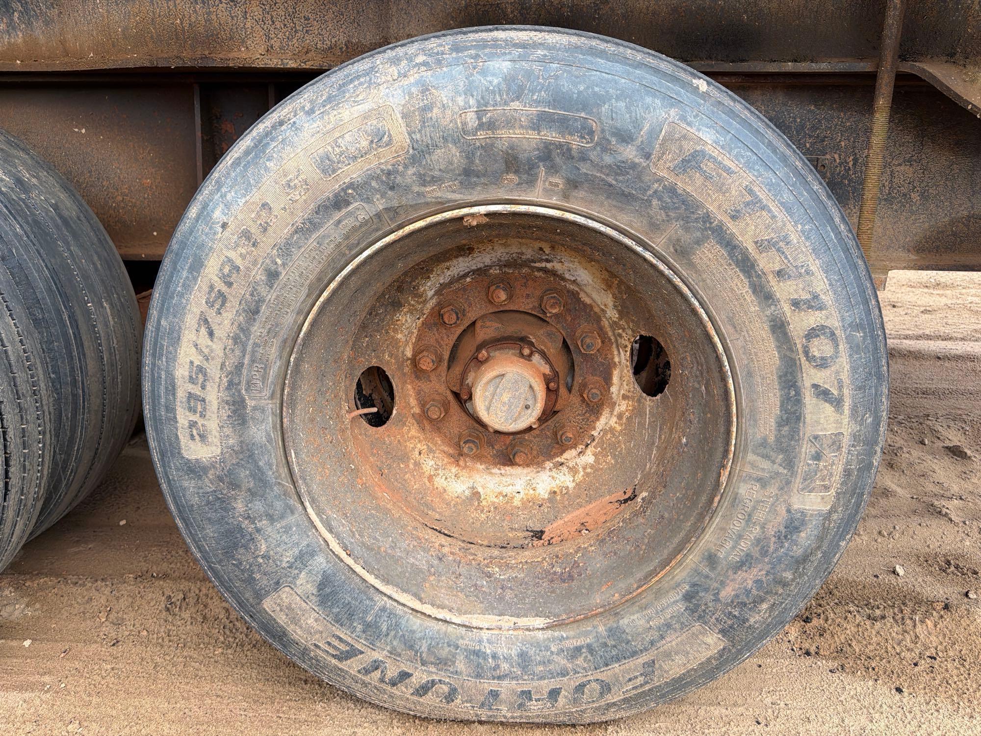 2019 Caterpillar 559