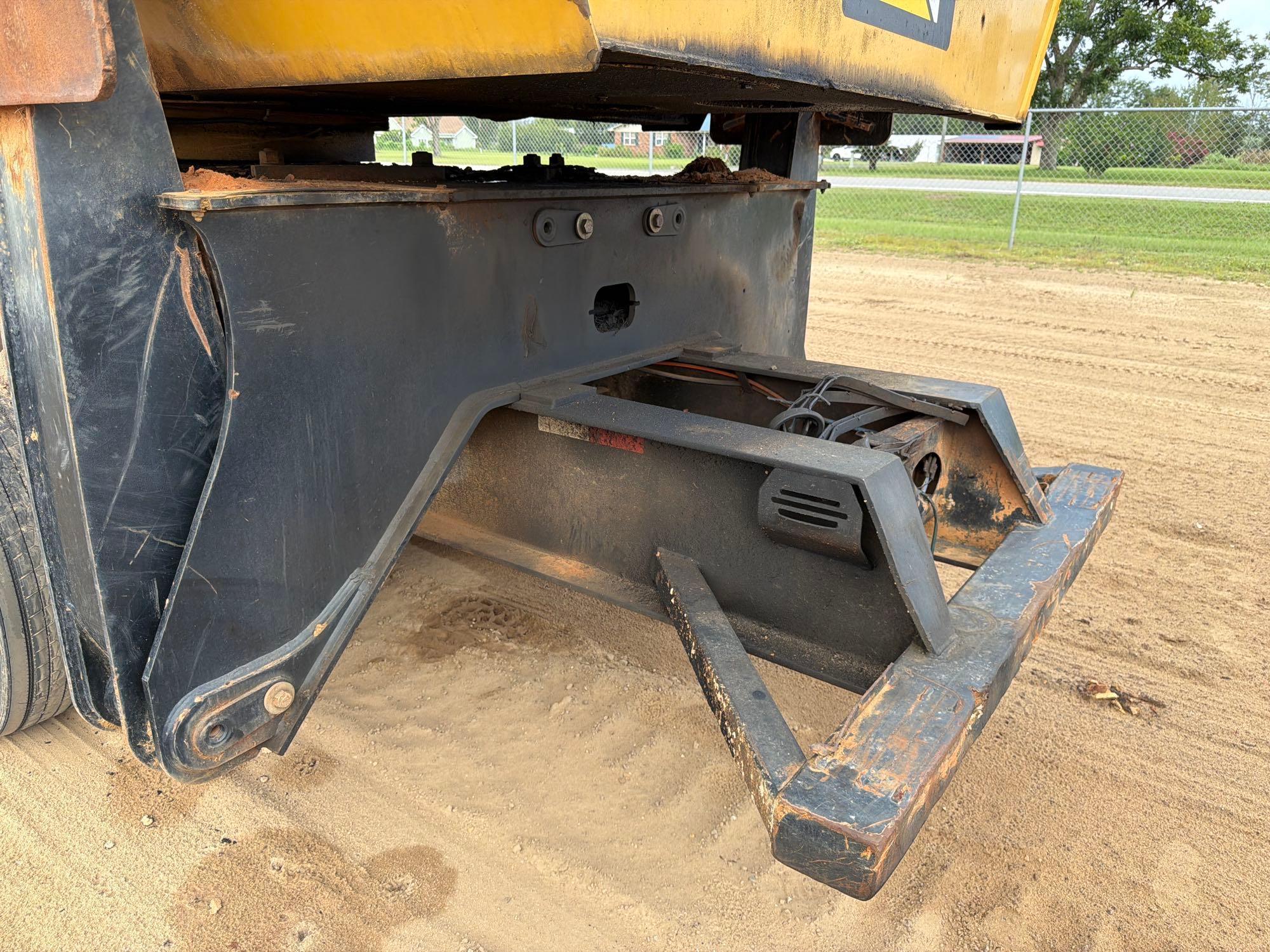 2019 Caterpillar 559