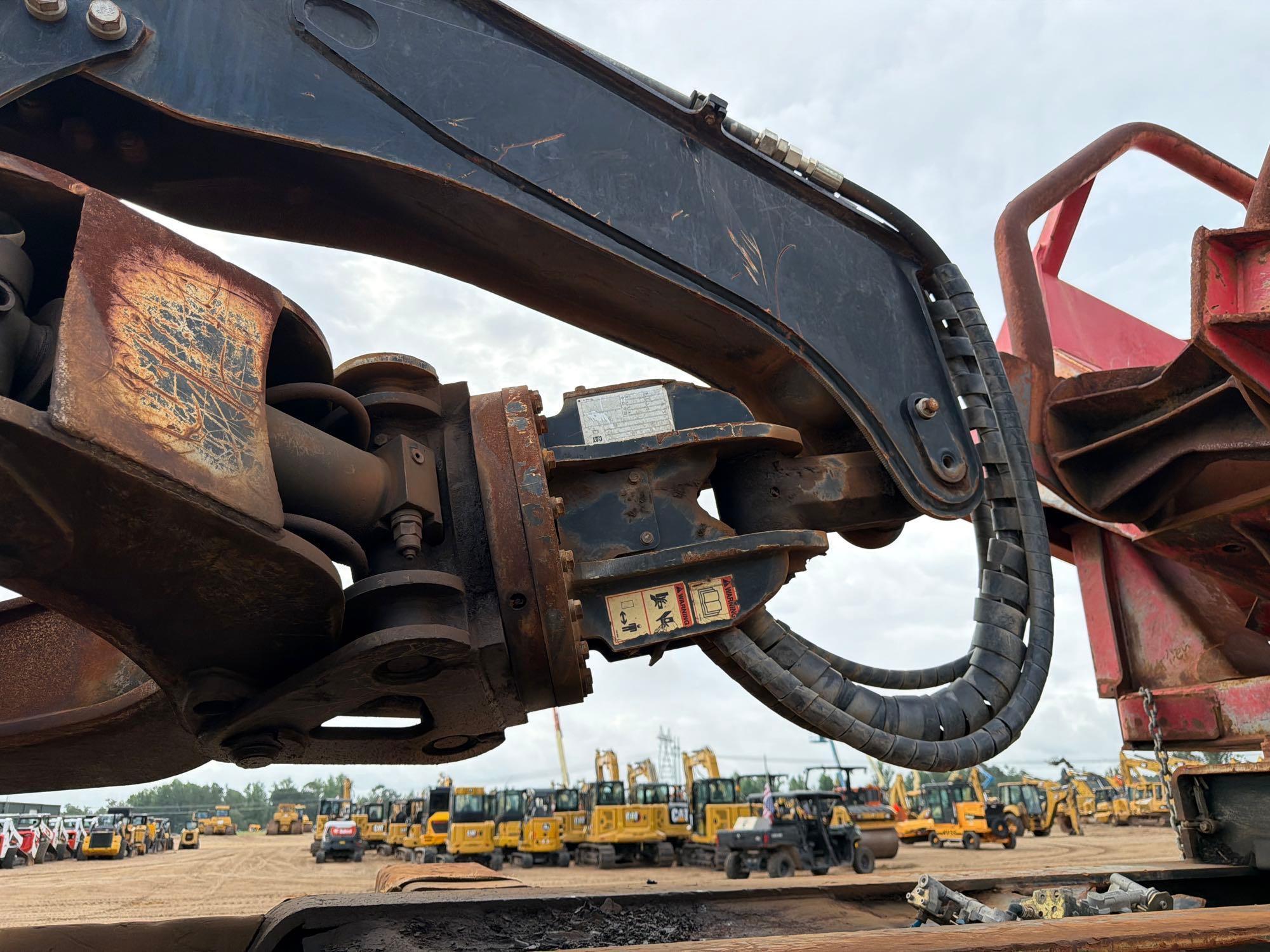 2019 Caterpillar 559