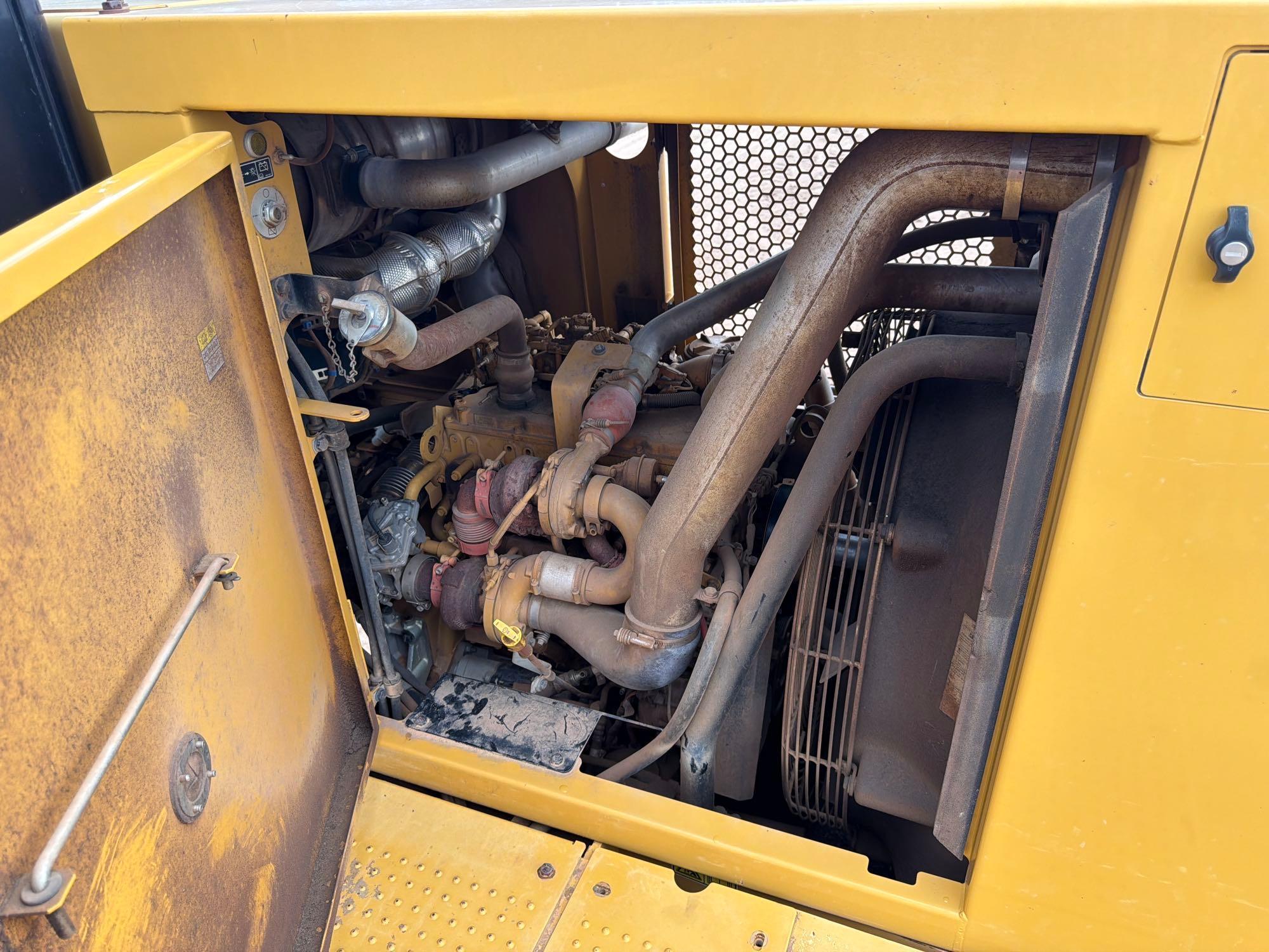 2019 Caterpillar 559