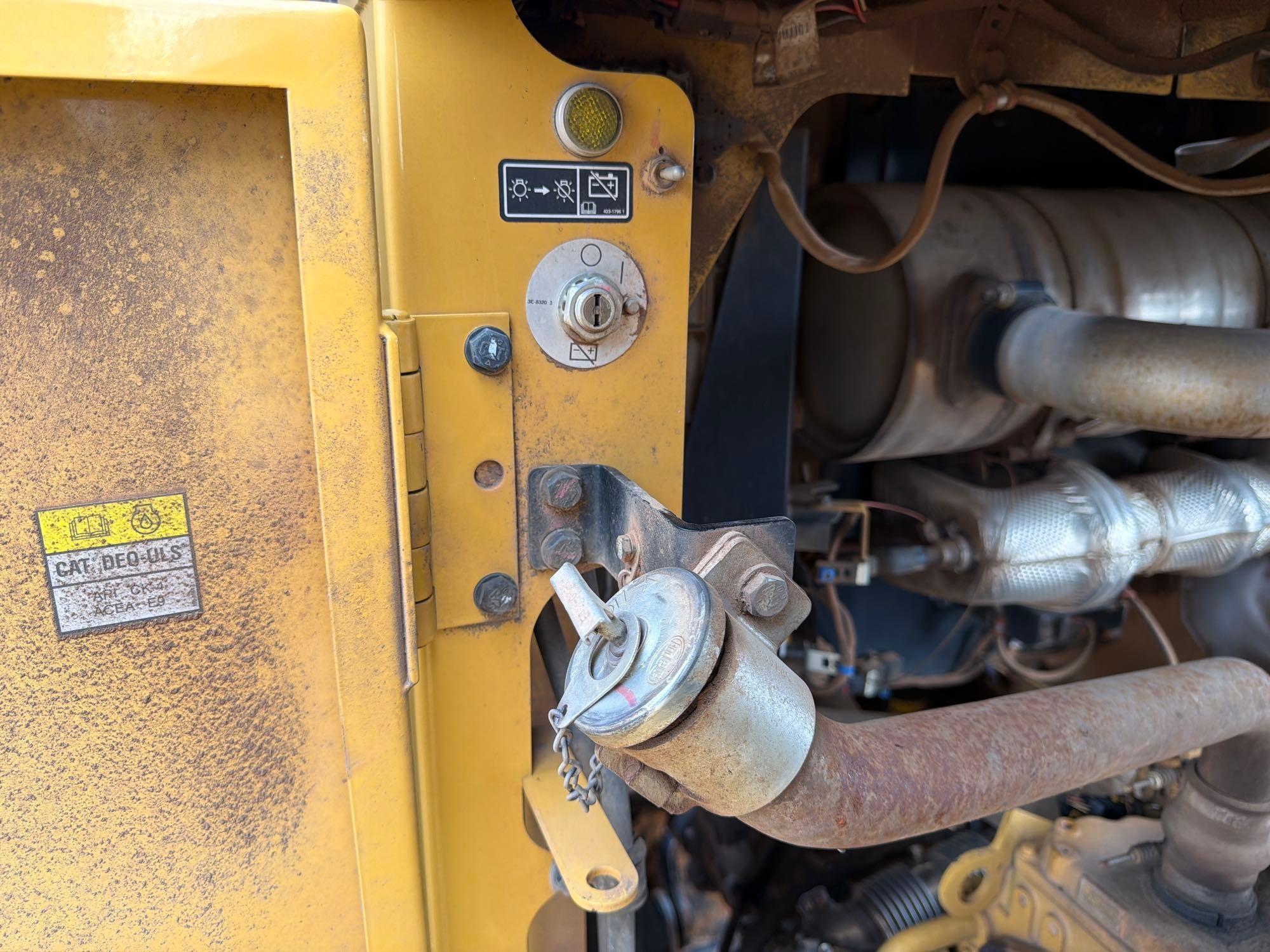 2019 Caterpillar 559