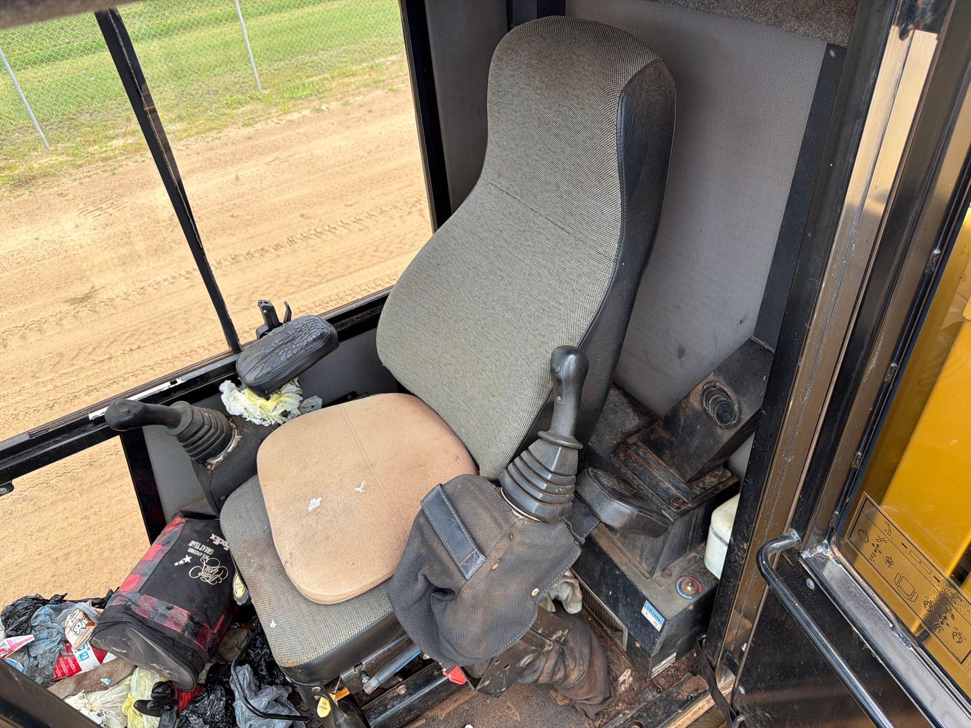 2019 Caterpillar 559