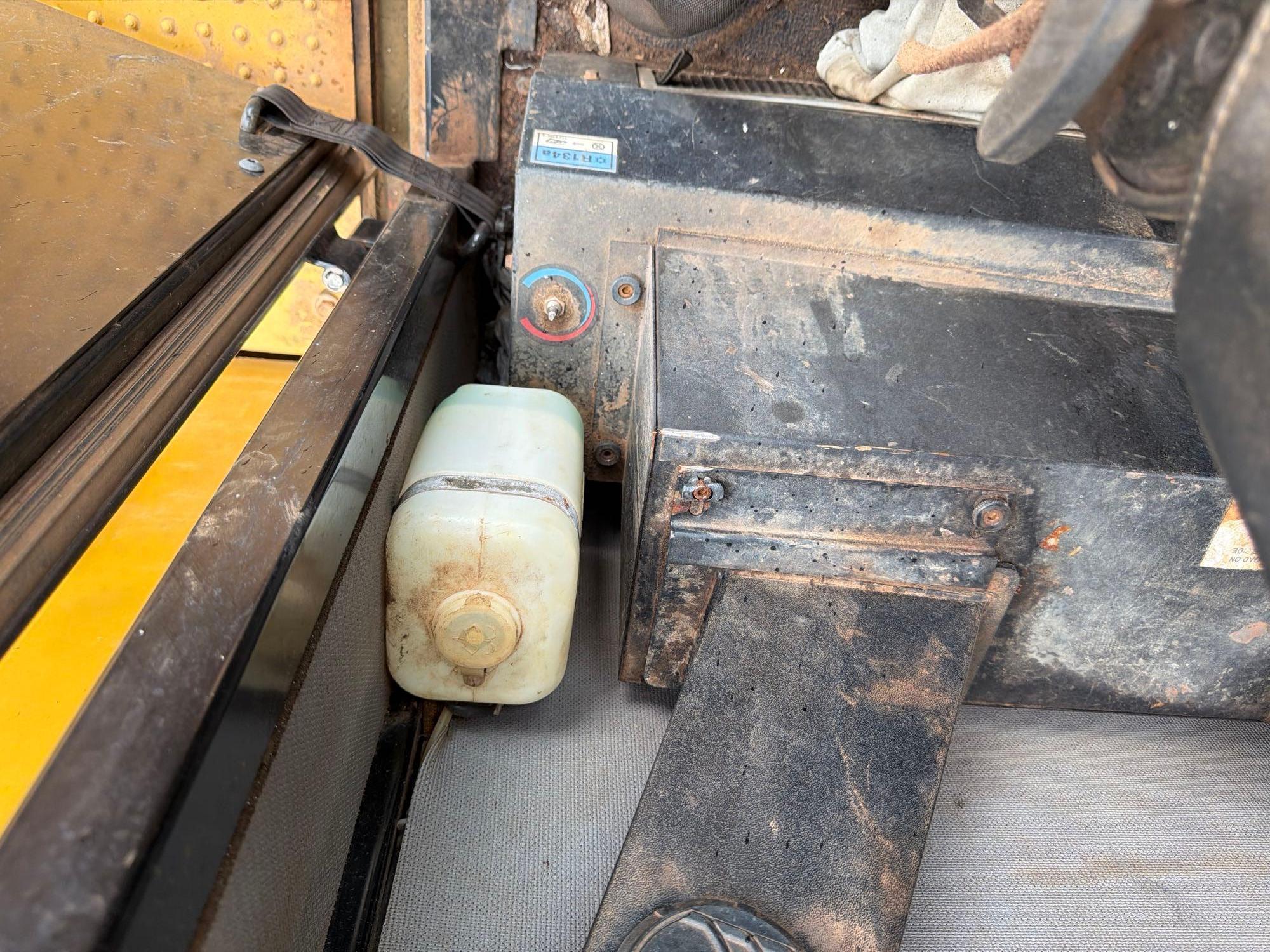 2019 Caterpillar 559