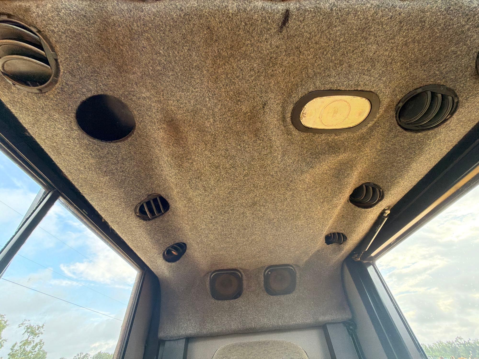 2019 Caterpillar 559
