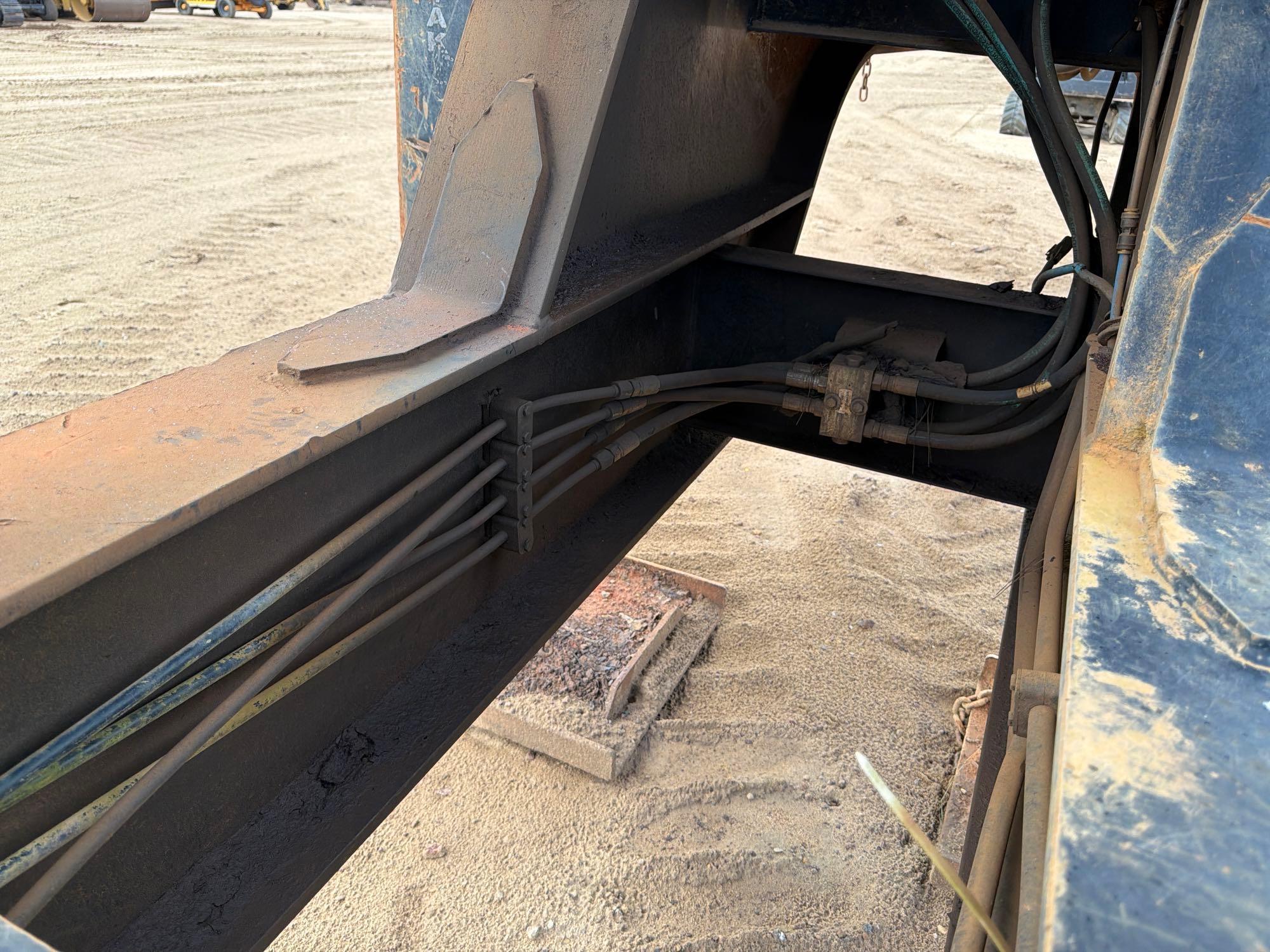 2019 Caterpillar 559