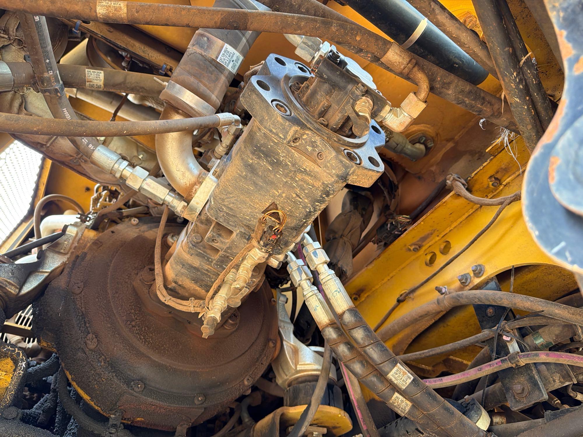 2019 Caterpillar 559