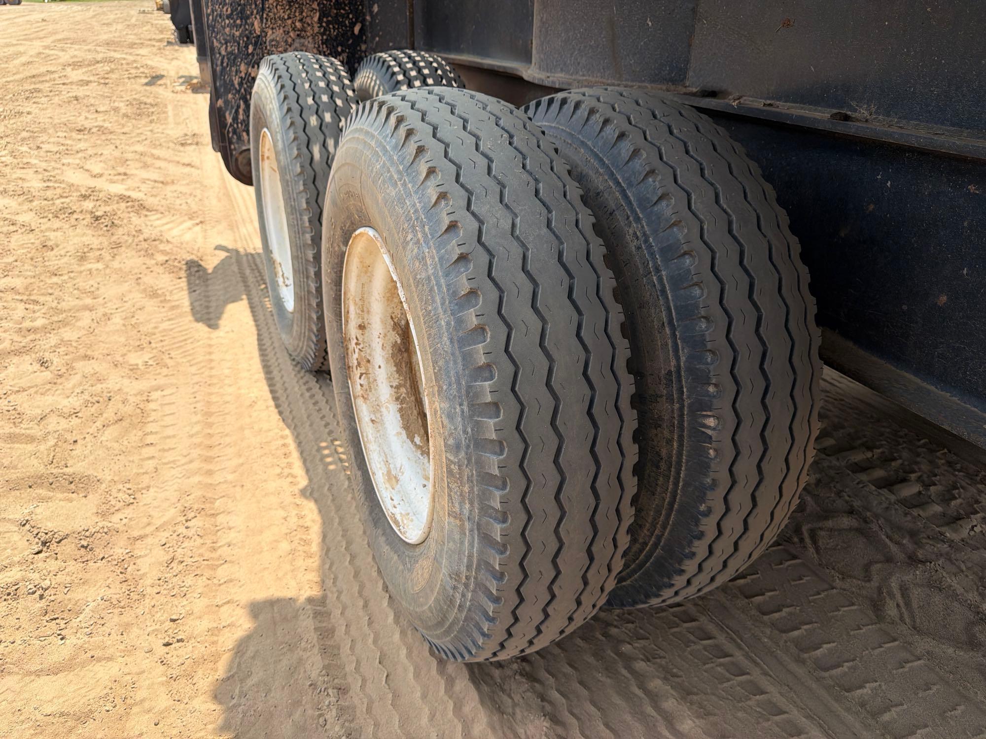 2015 Caterpillar 559