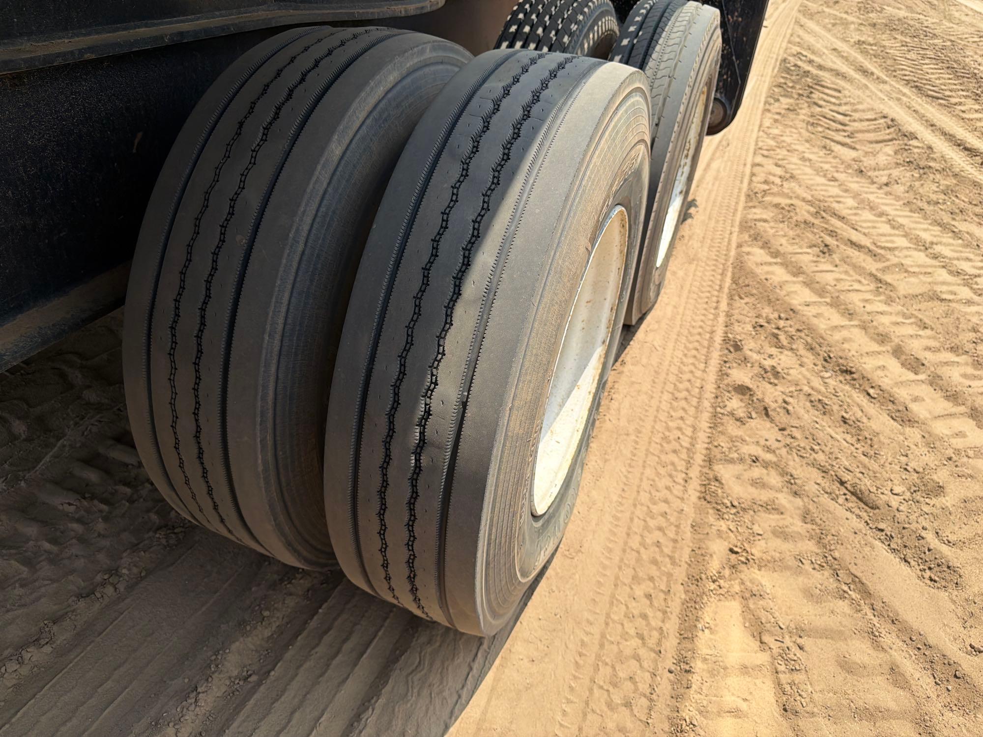 2015 Caterpillar 559